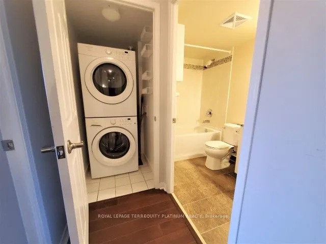 73 King William Crescent, #212