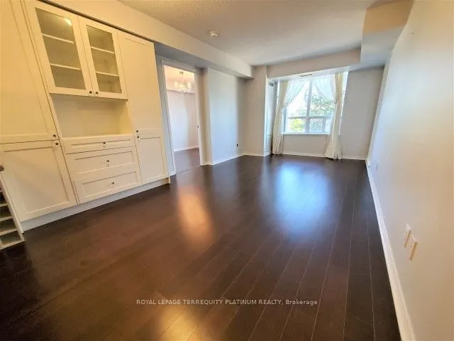 73 King William Crescent, #212