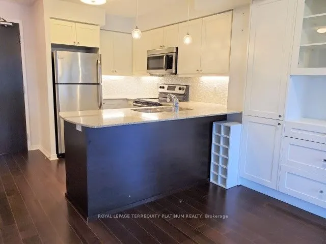 73 King William Crescent, #212