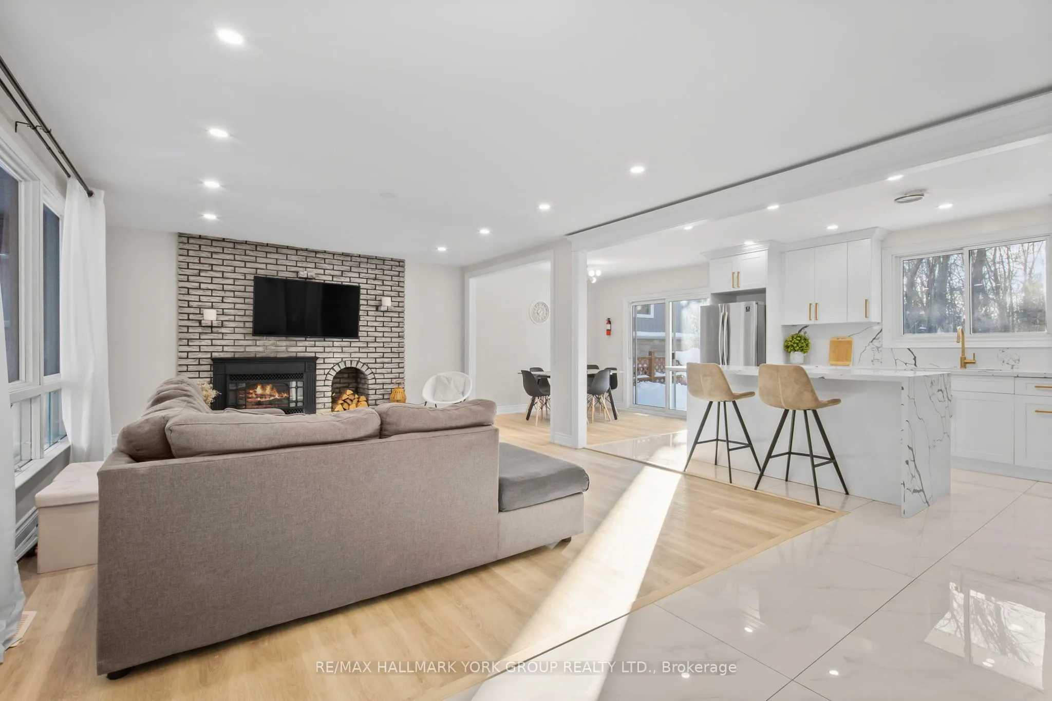 96 Riverview Beach Road