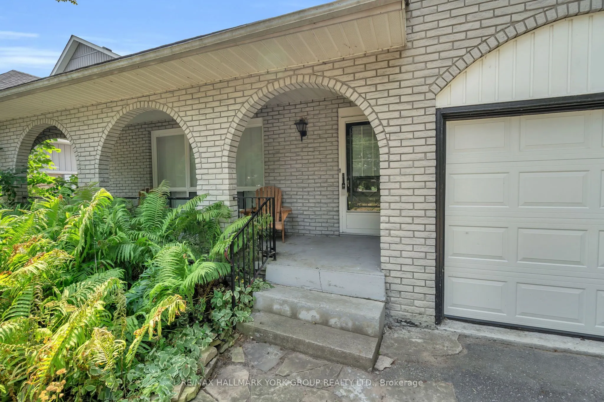 96 Riverview Beach Road