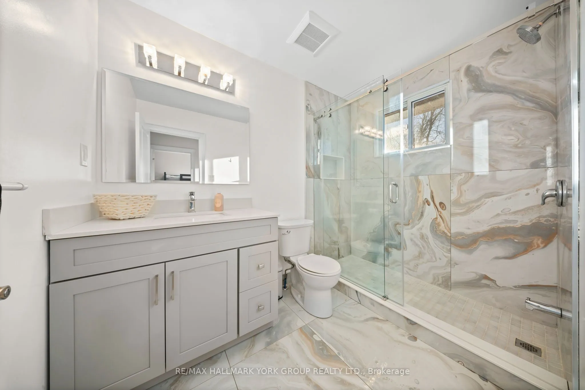 96 Riverview Beach Road