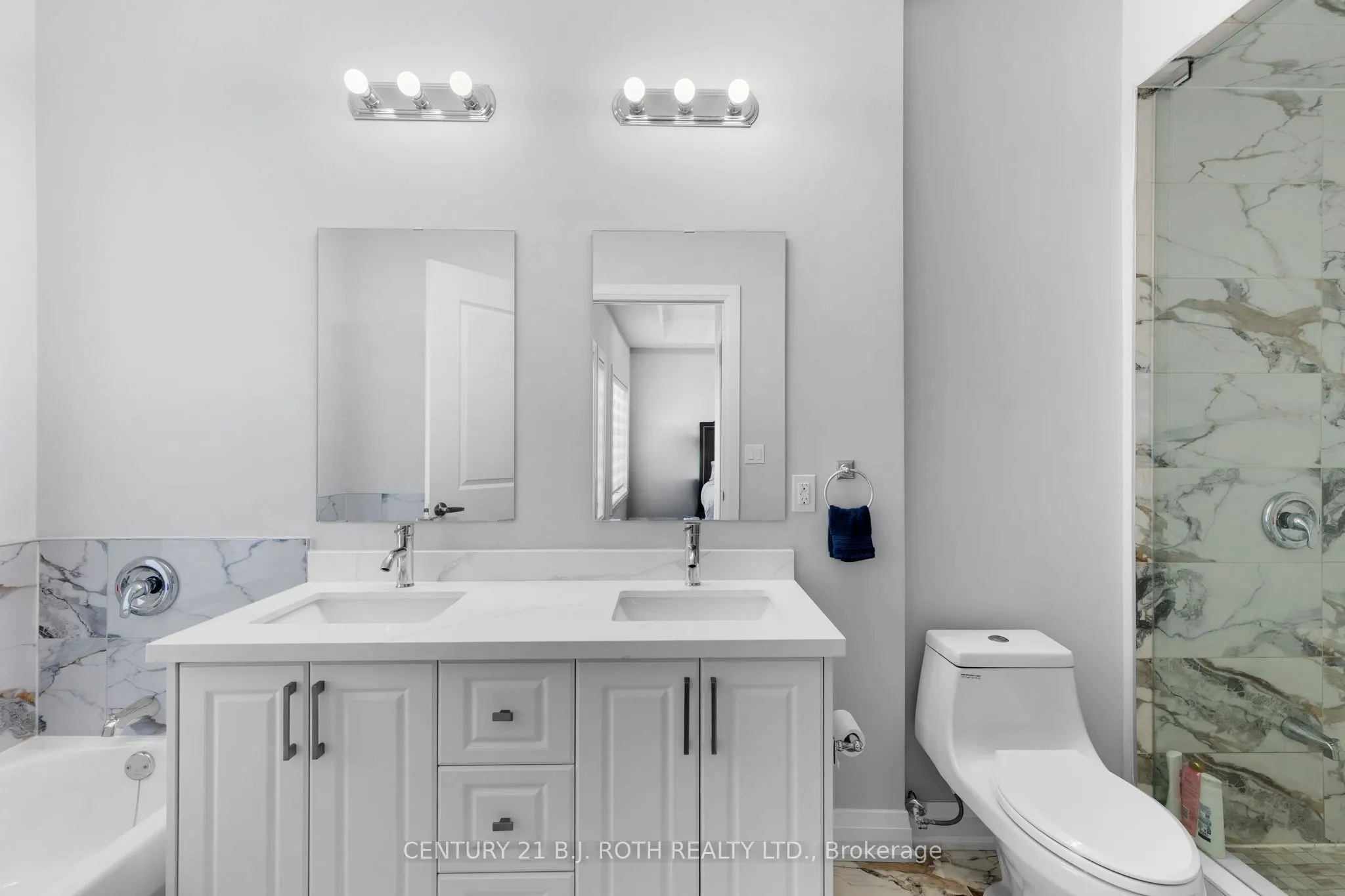 260 Eagle Street, #23