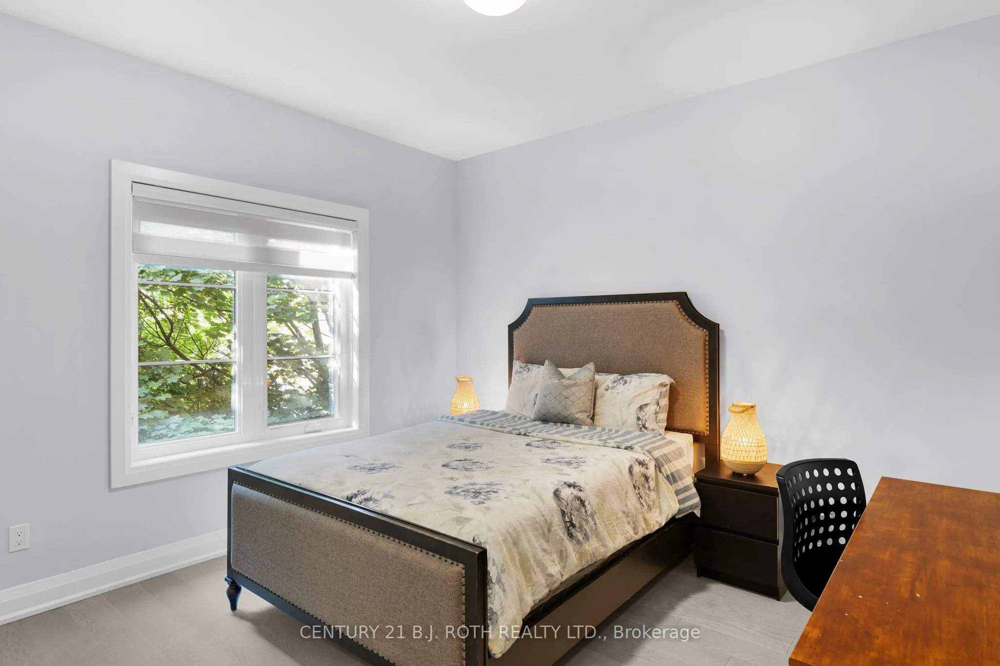 260 Eagle Street, #23