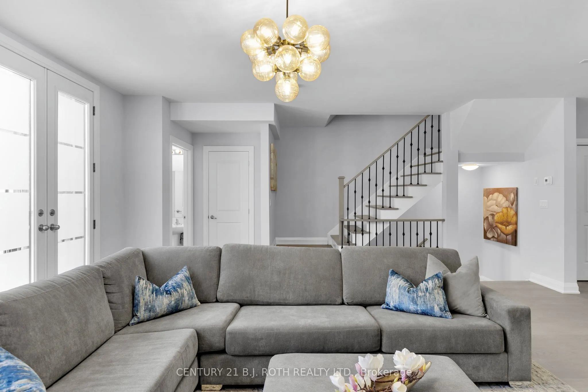 260 Eagle Street, #23