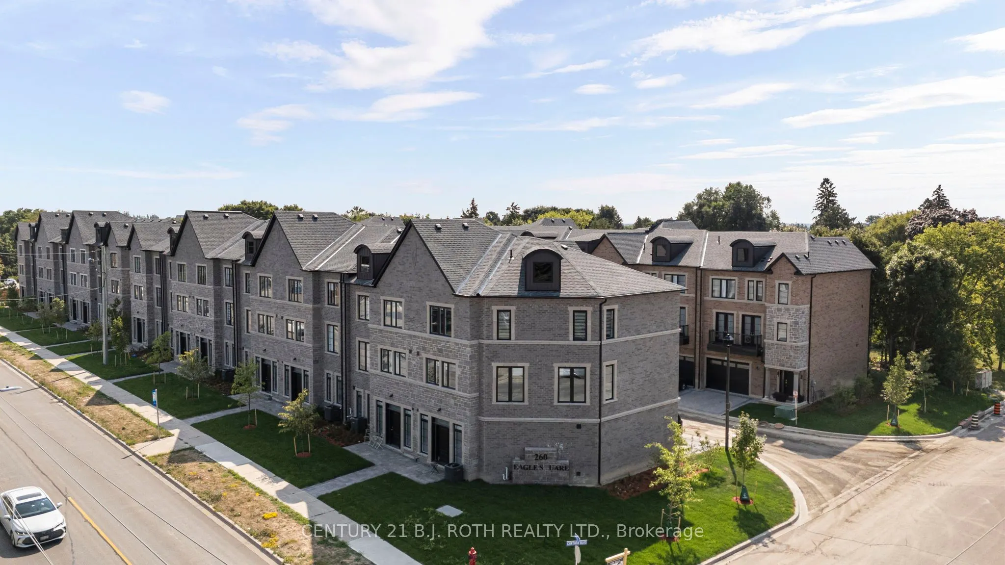 260 Eagle Street, #23