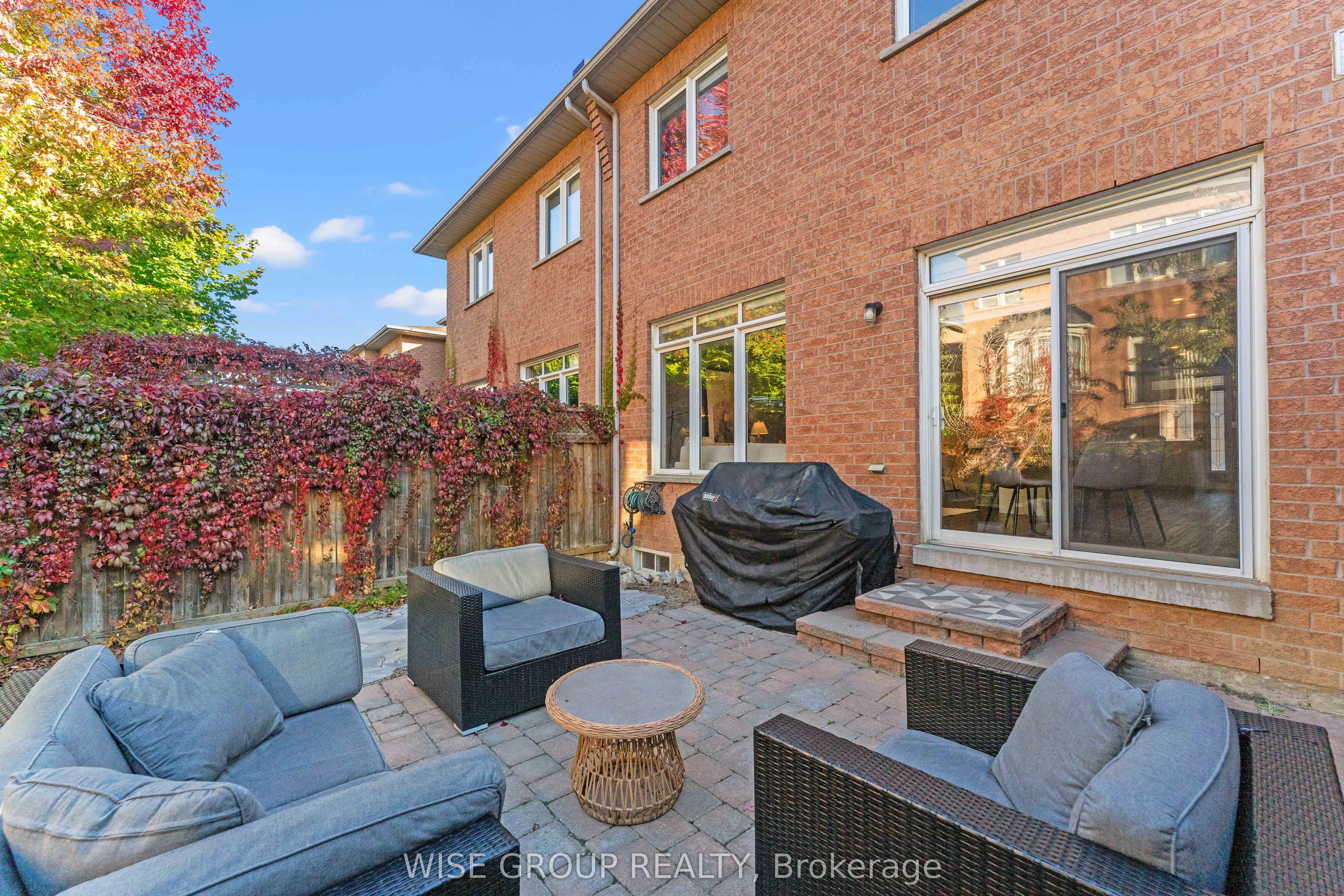 125 Mistywood Crescent