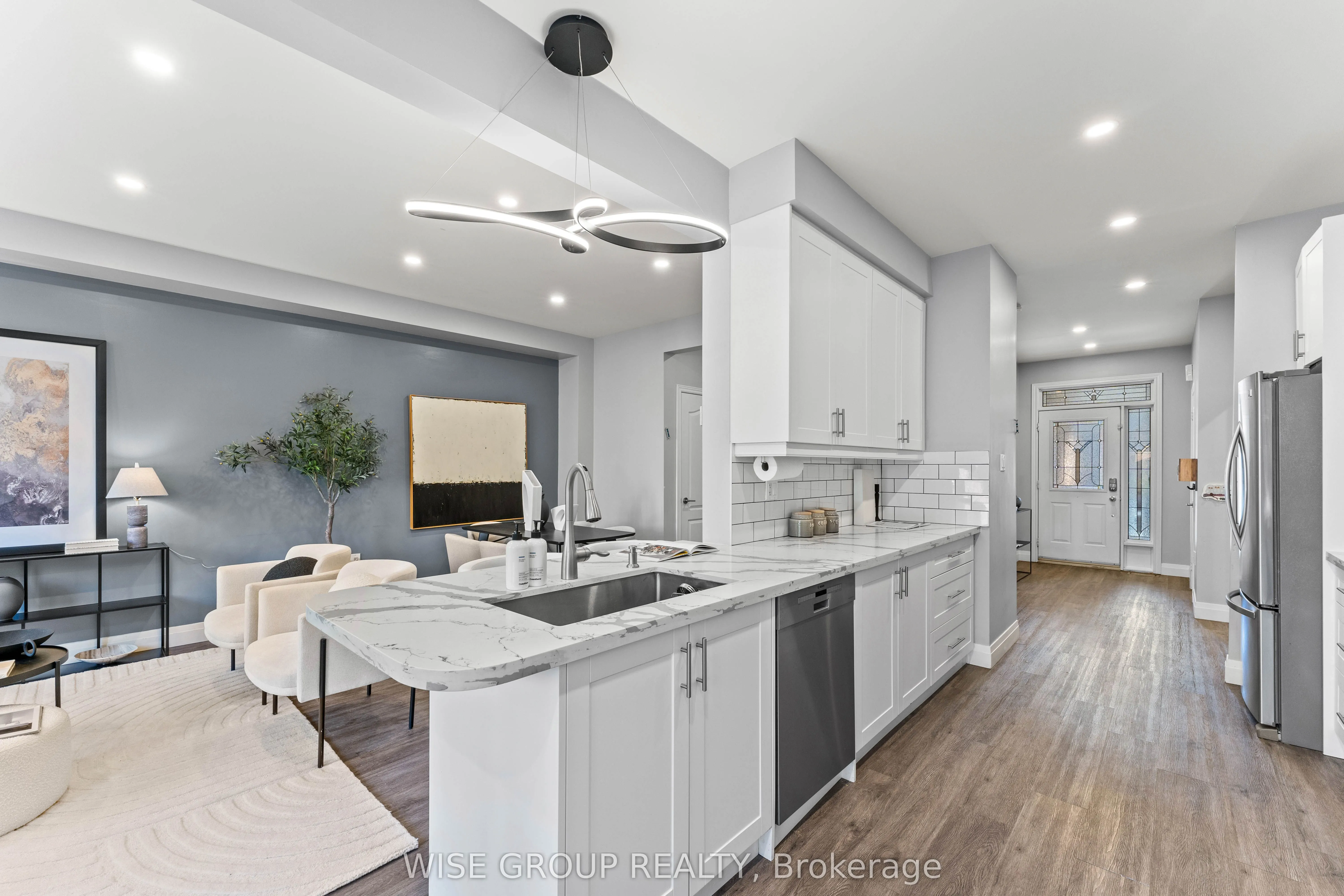 125 Mistywood Crescent