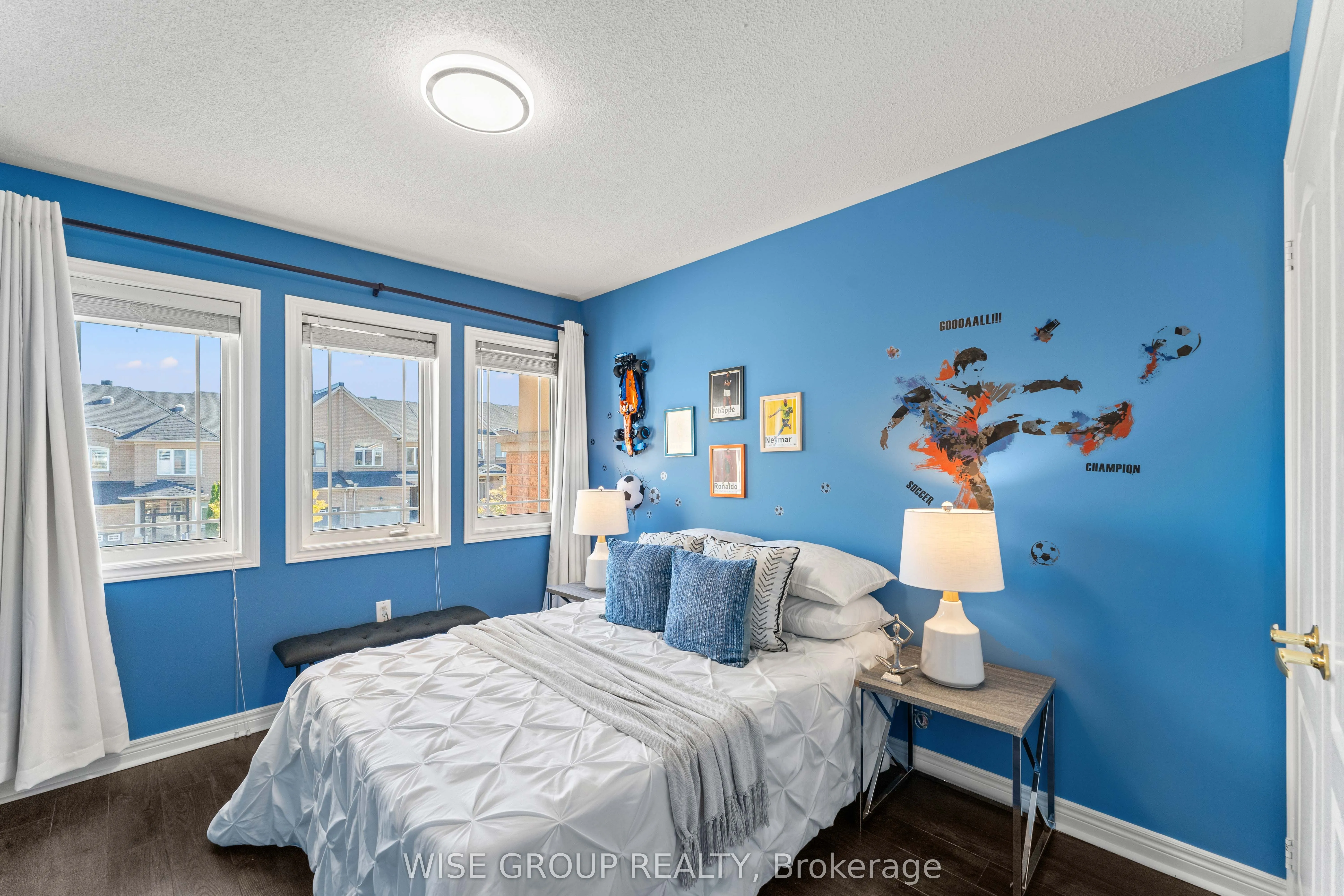 125 Mistywood Crescent