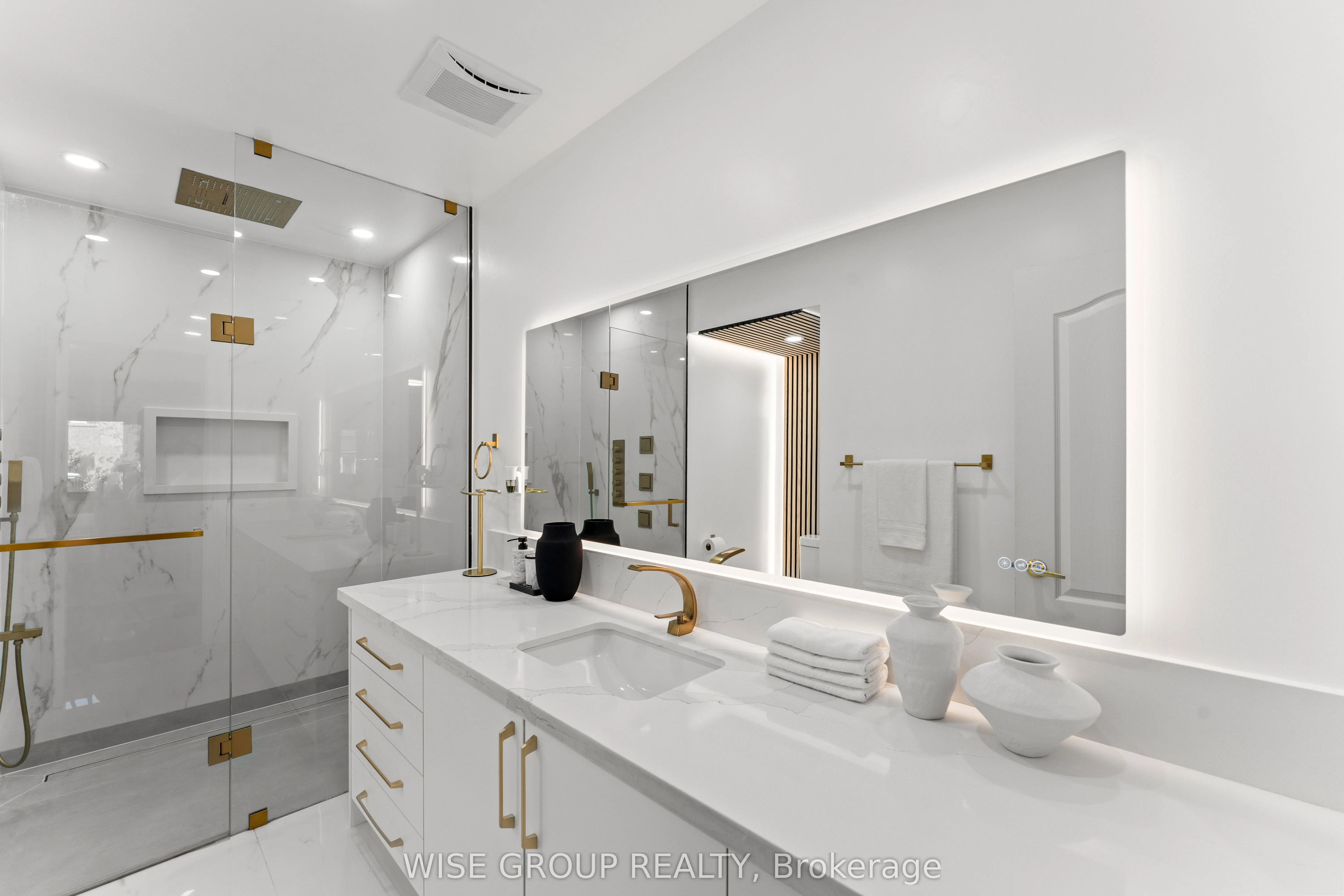 125 Mistywood Crescent