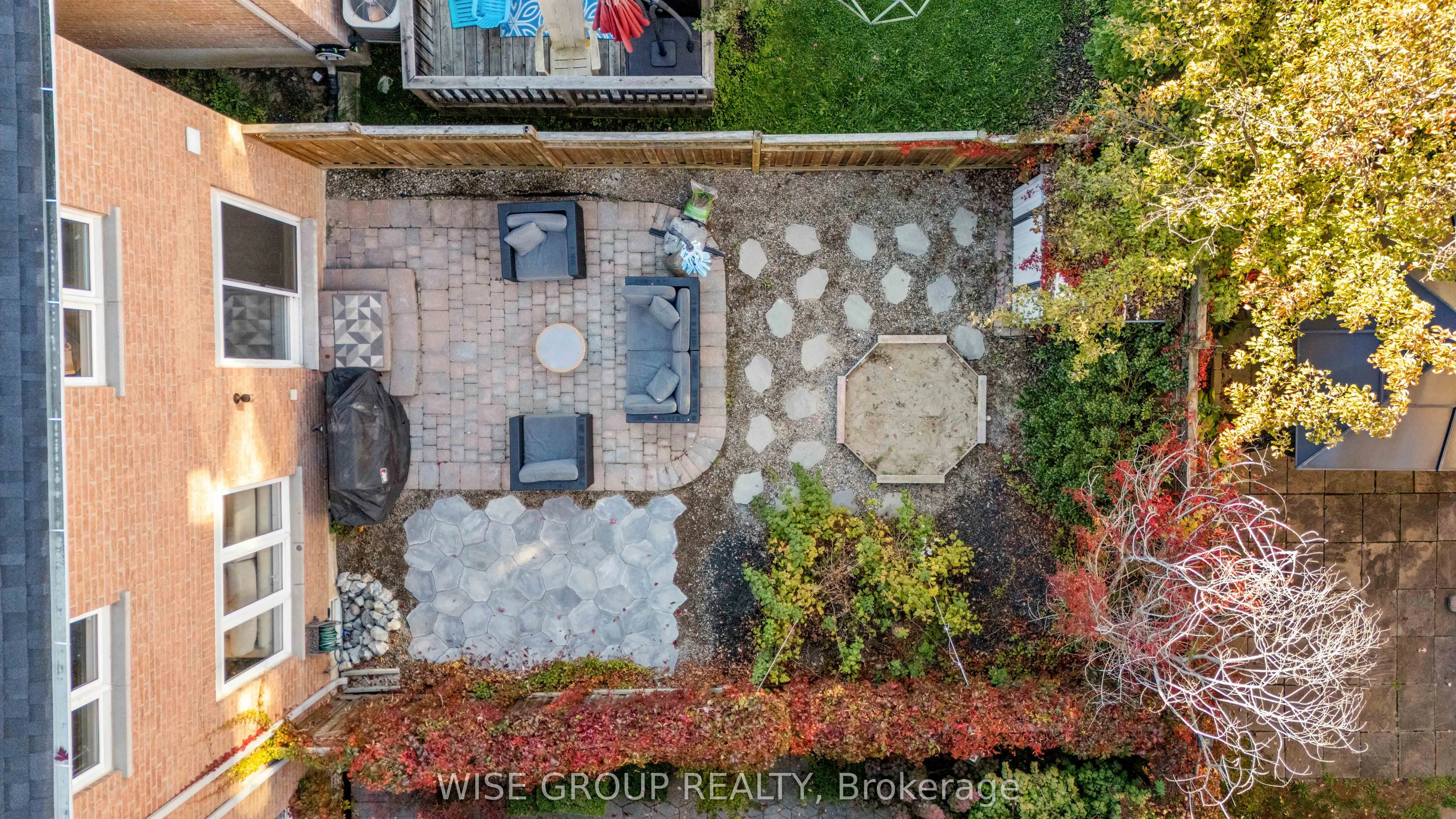 125 Mistywood Crescent