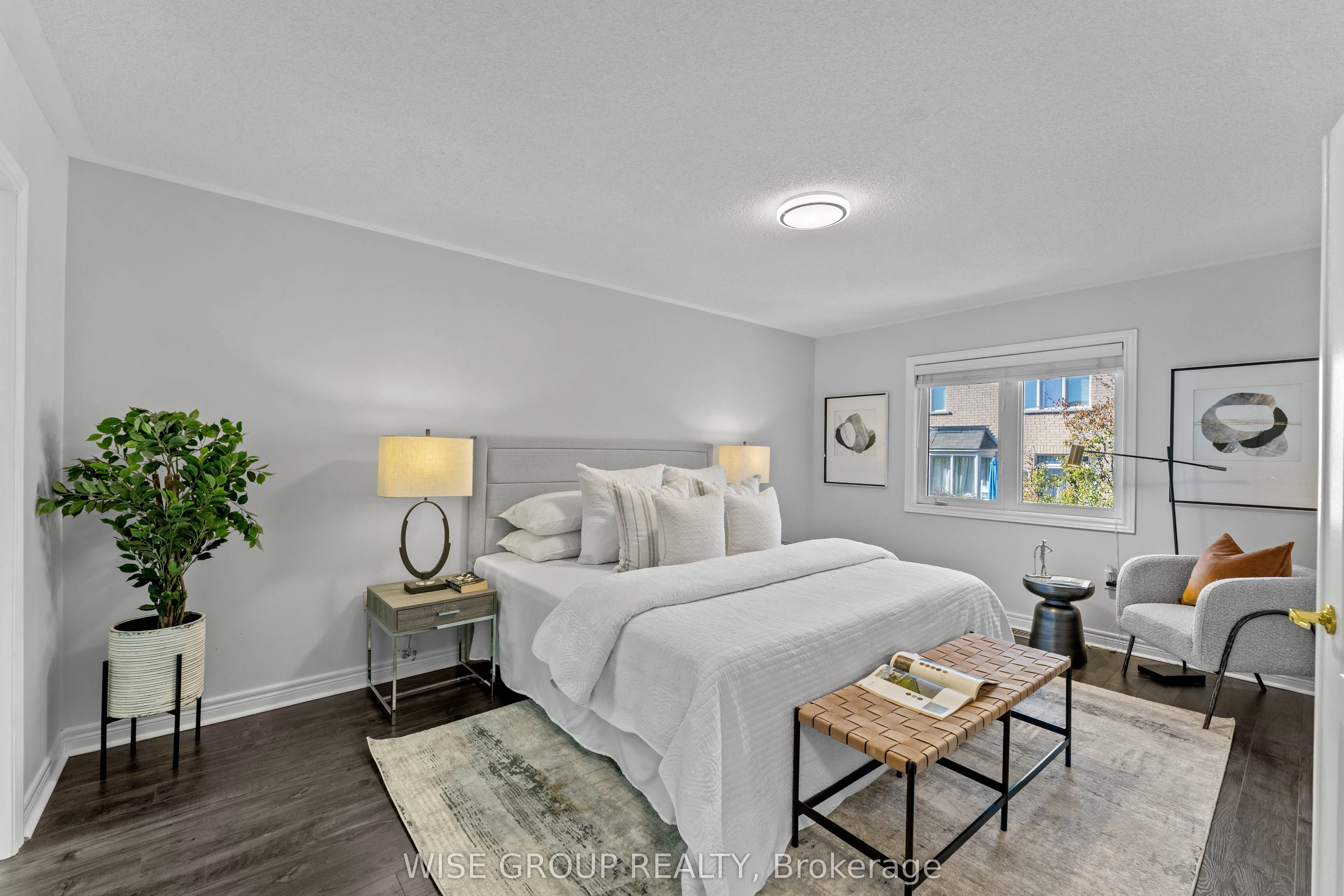 125 Mistywood Crescent