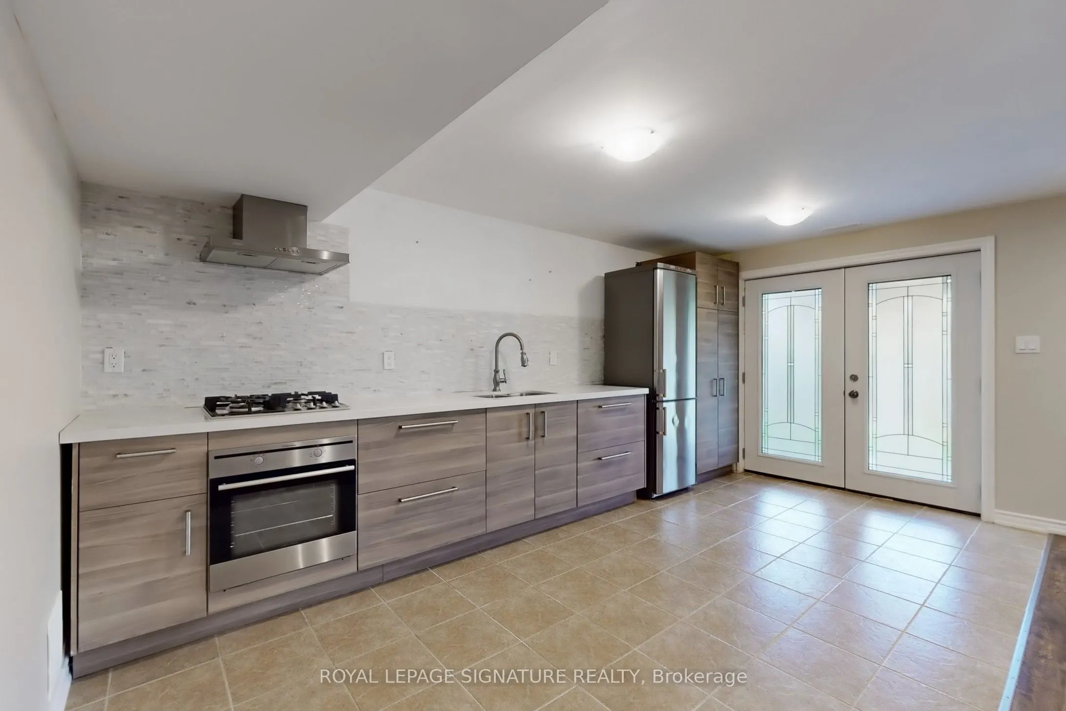 35 Grange Drive, #Lower