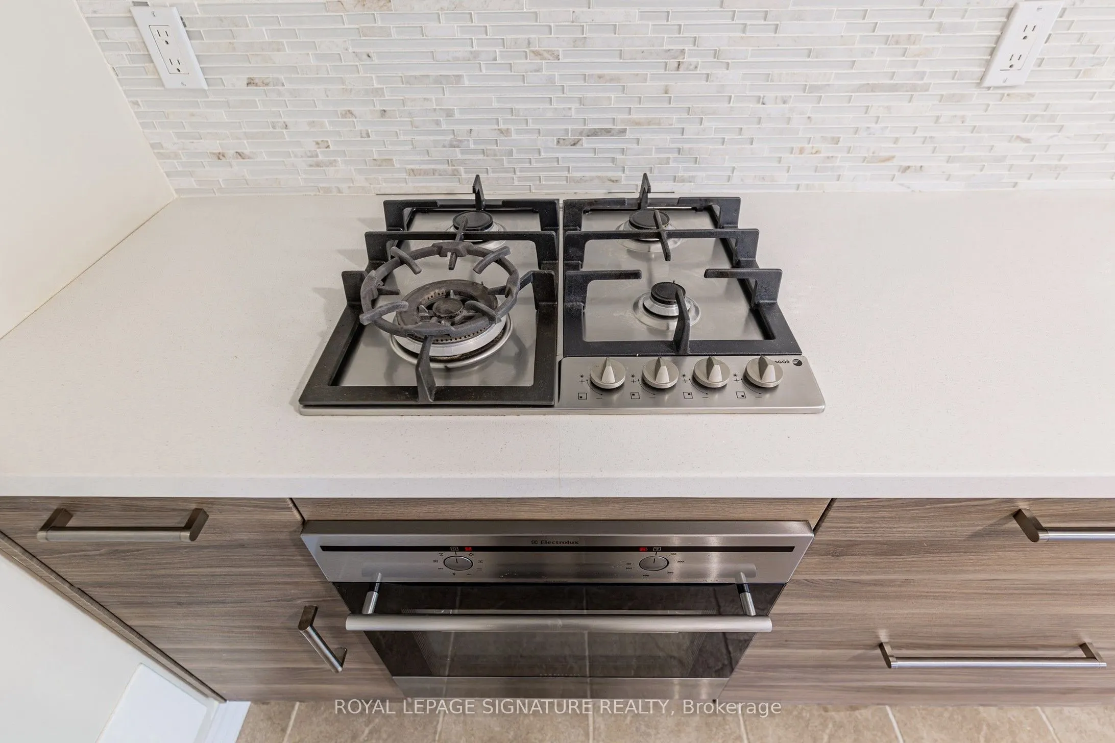 35 Grange Drive, #Lower