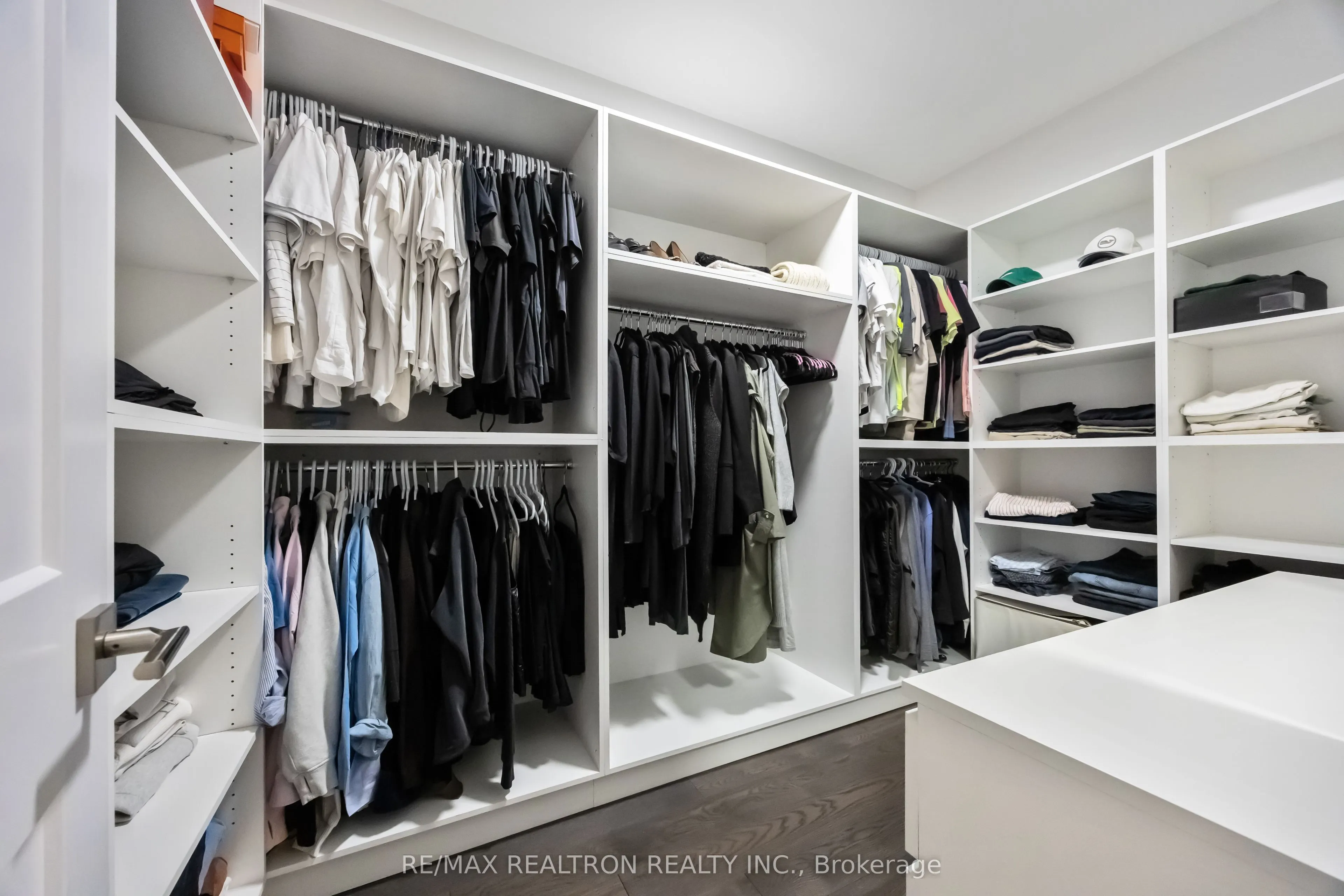 600 Marc Santi Boulevard