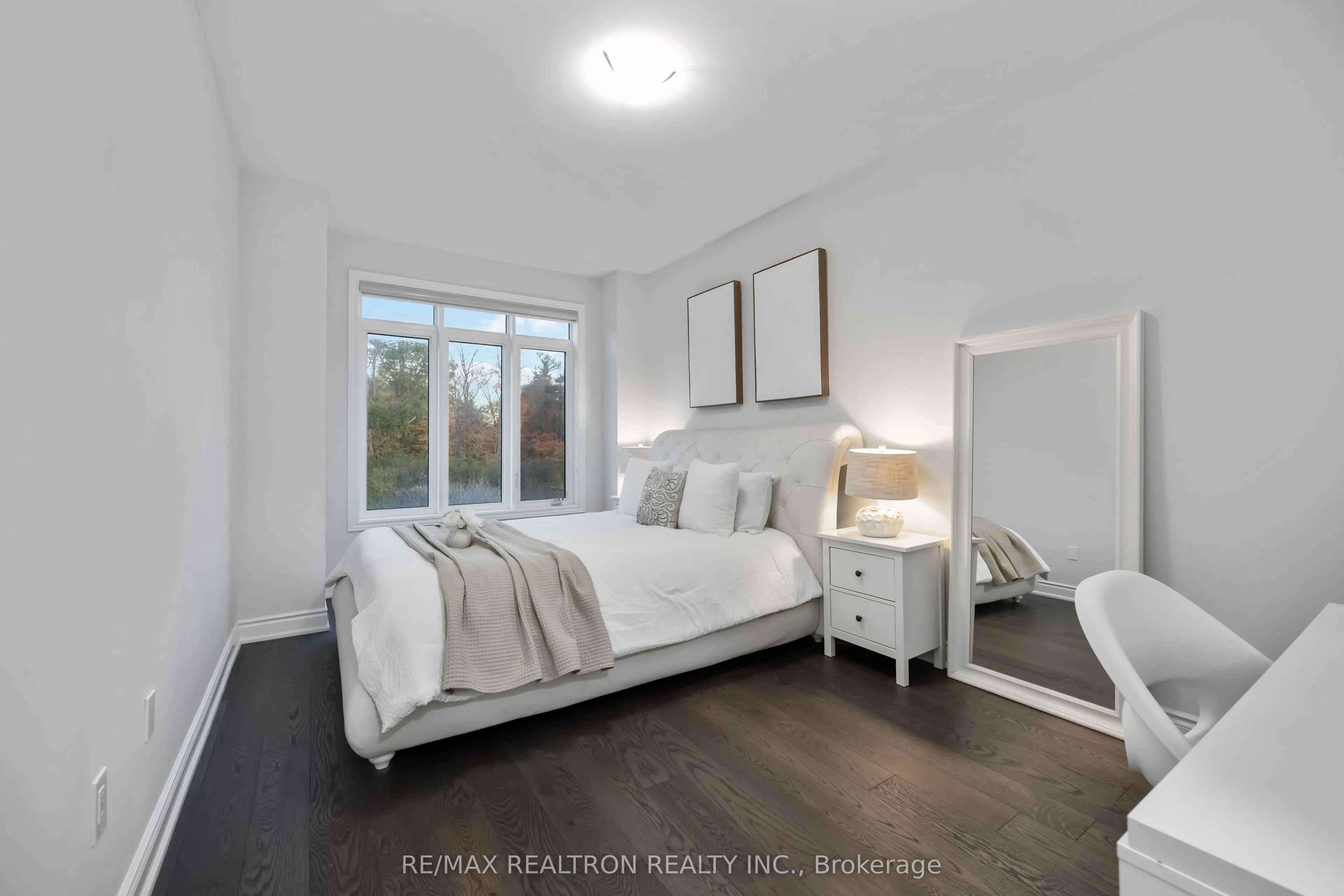 600 Marc Santi Boulevard