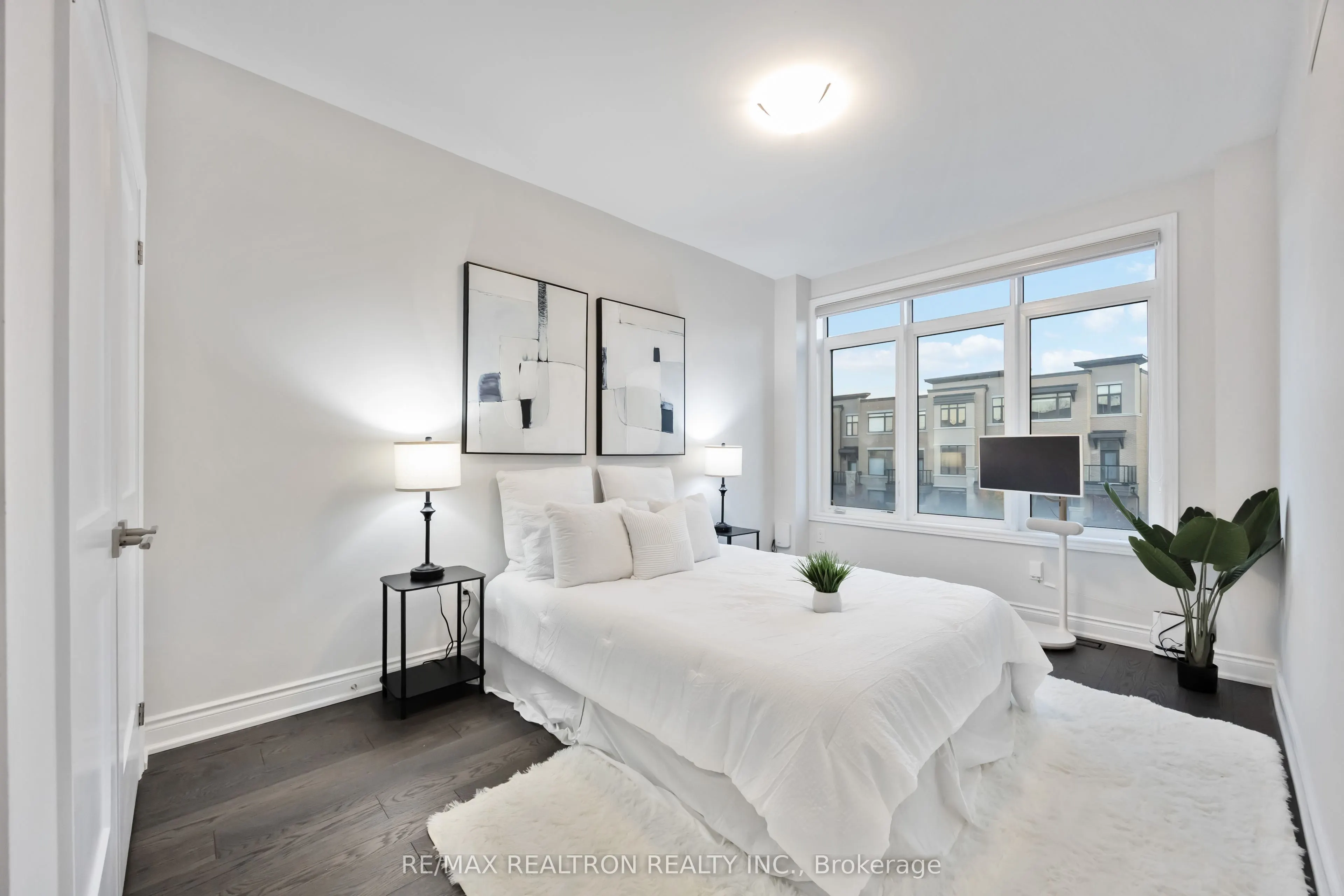 600 Marc Santi Boulevard