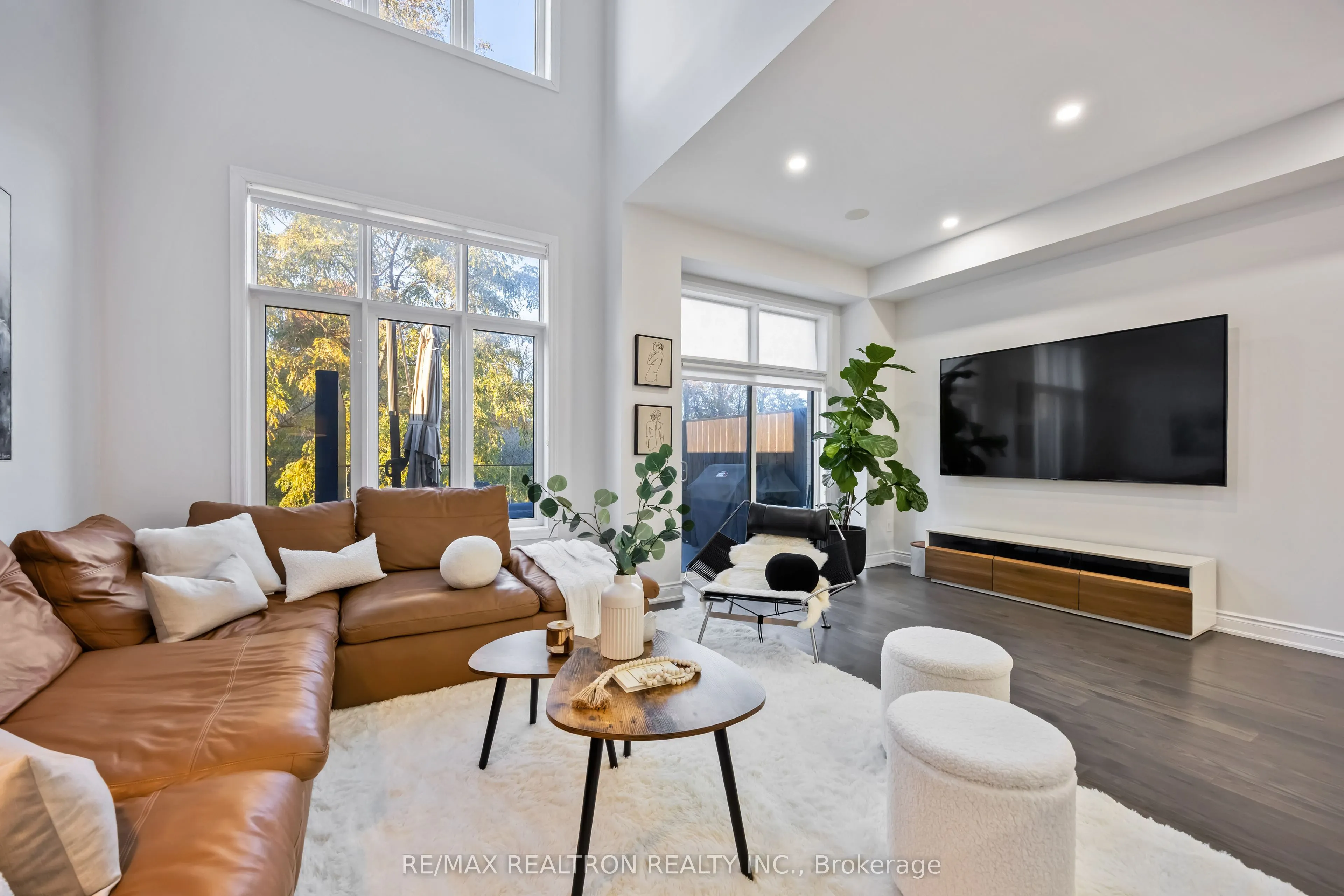 600 Marc Santi Boulevard