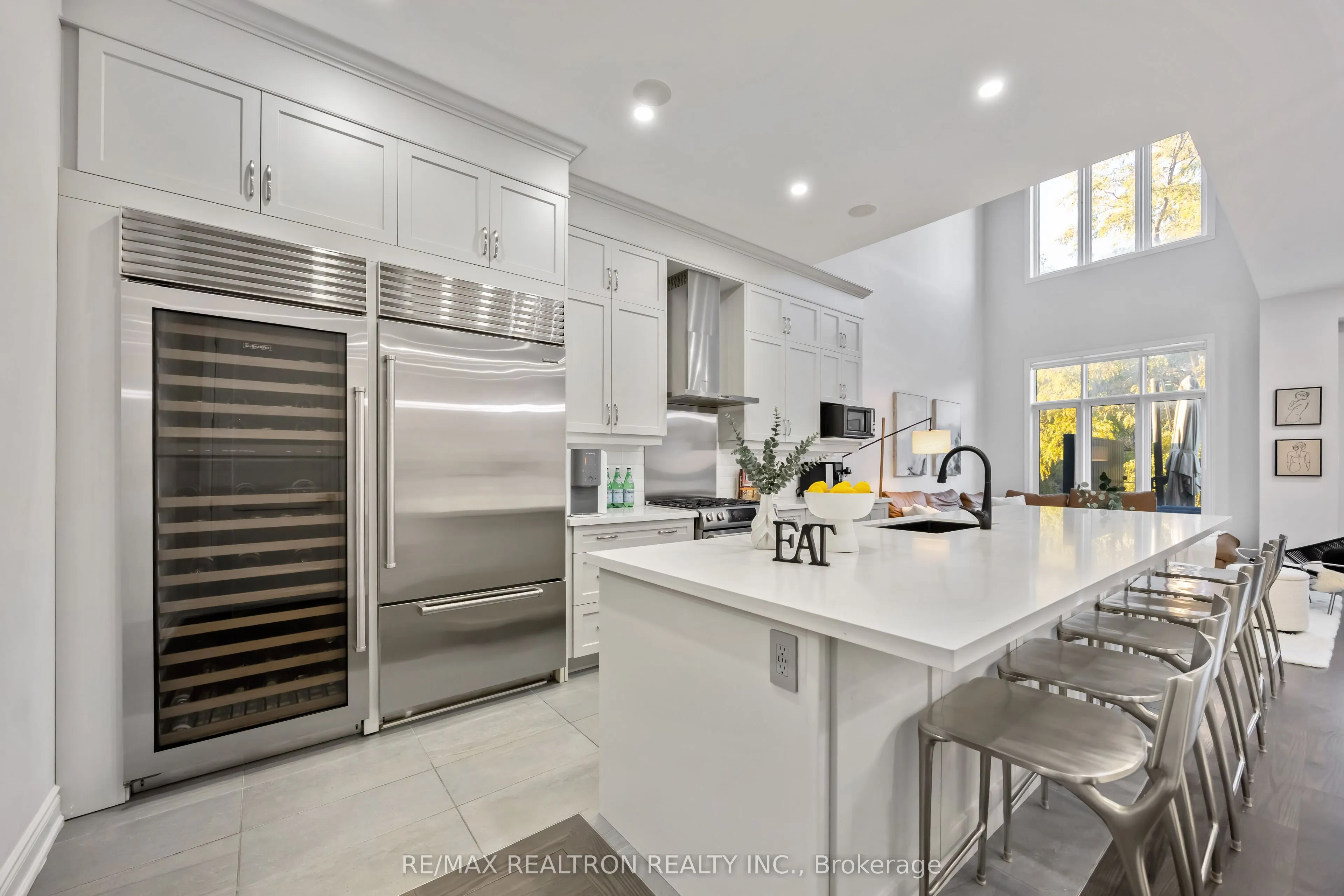 600 Marc Santi Boulevard