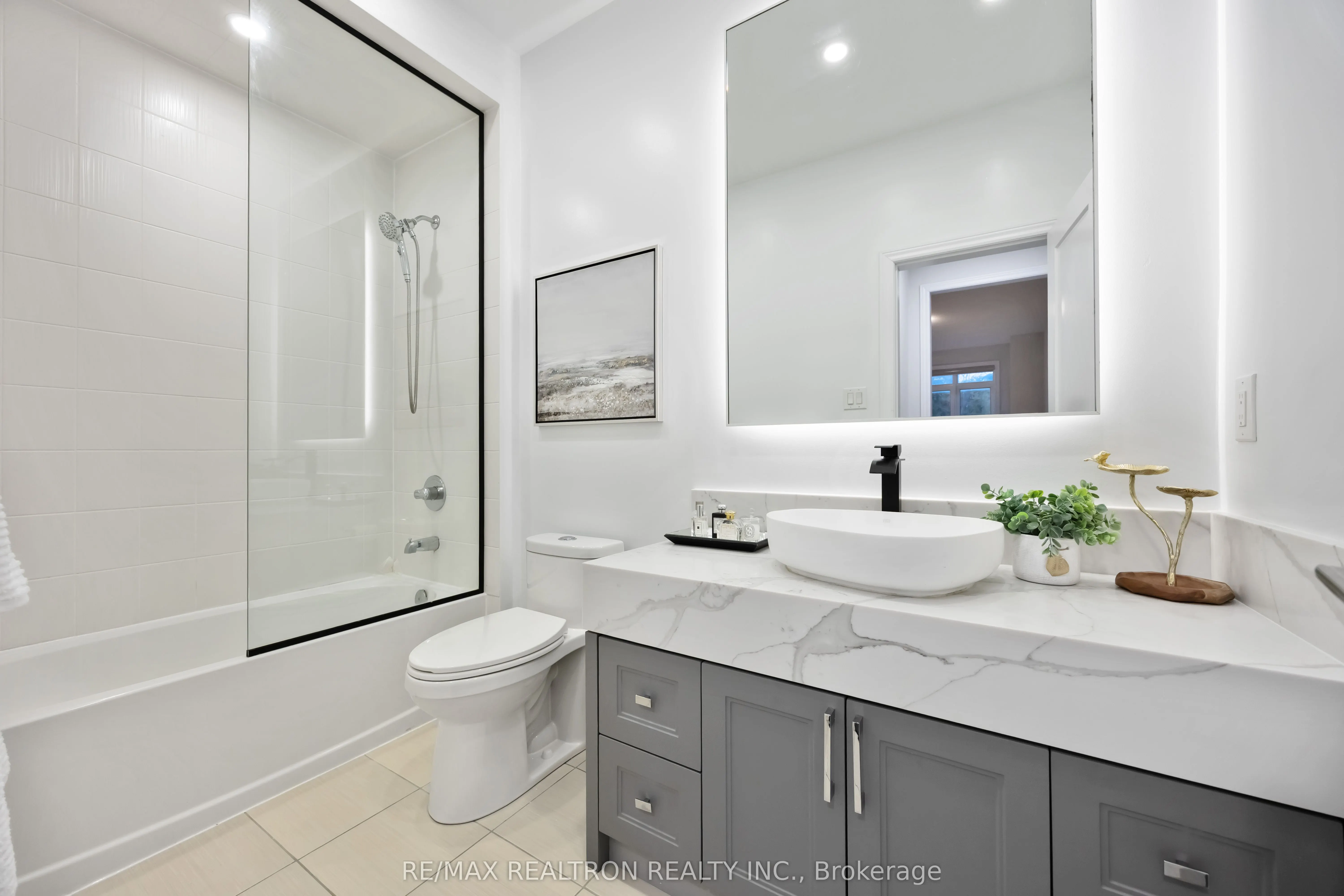 600 Marc Santi Boulevard