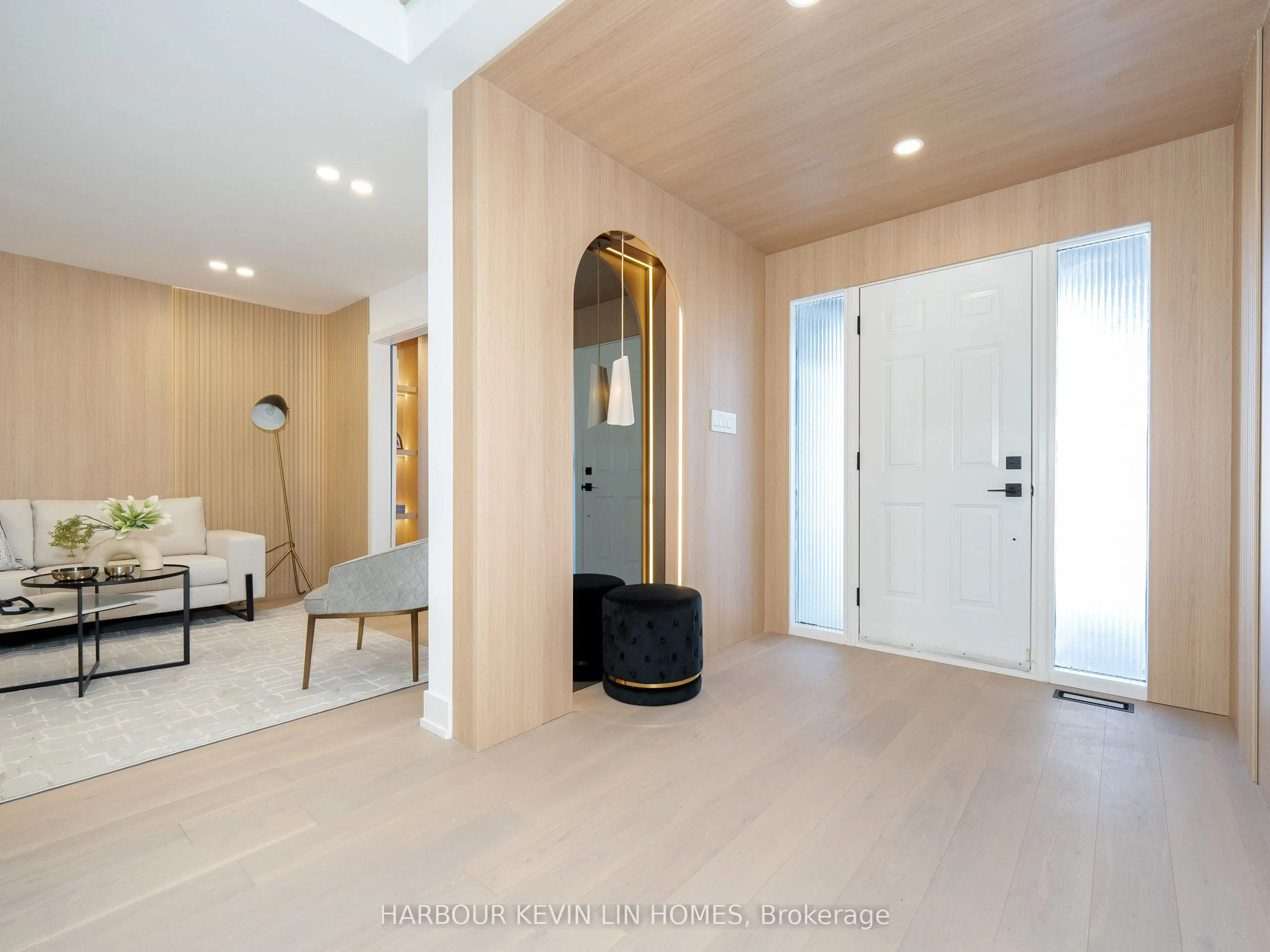 617 Chancellor Drive