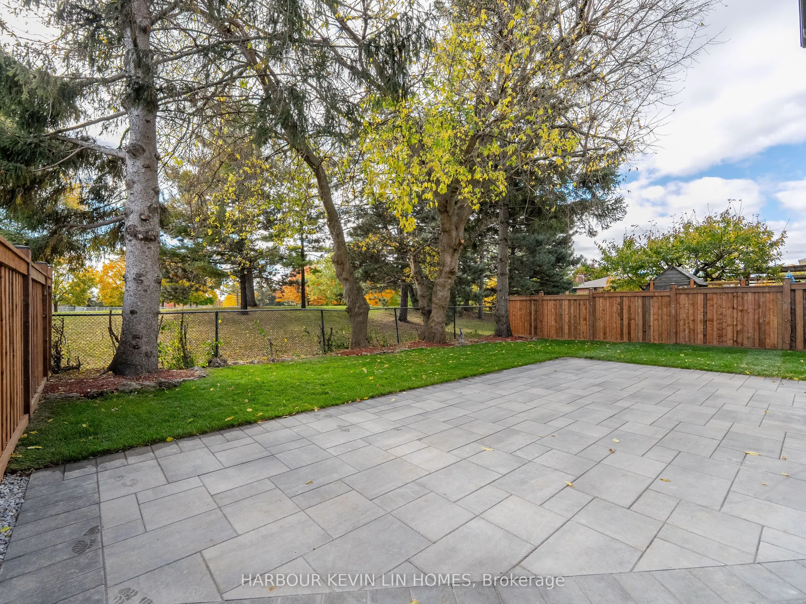 617 Chancellor Drive