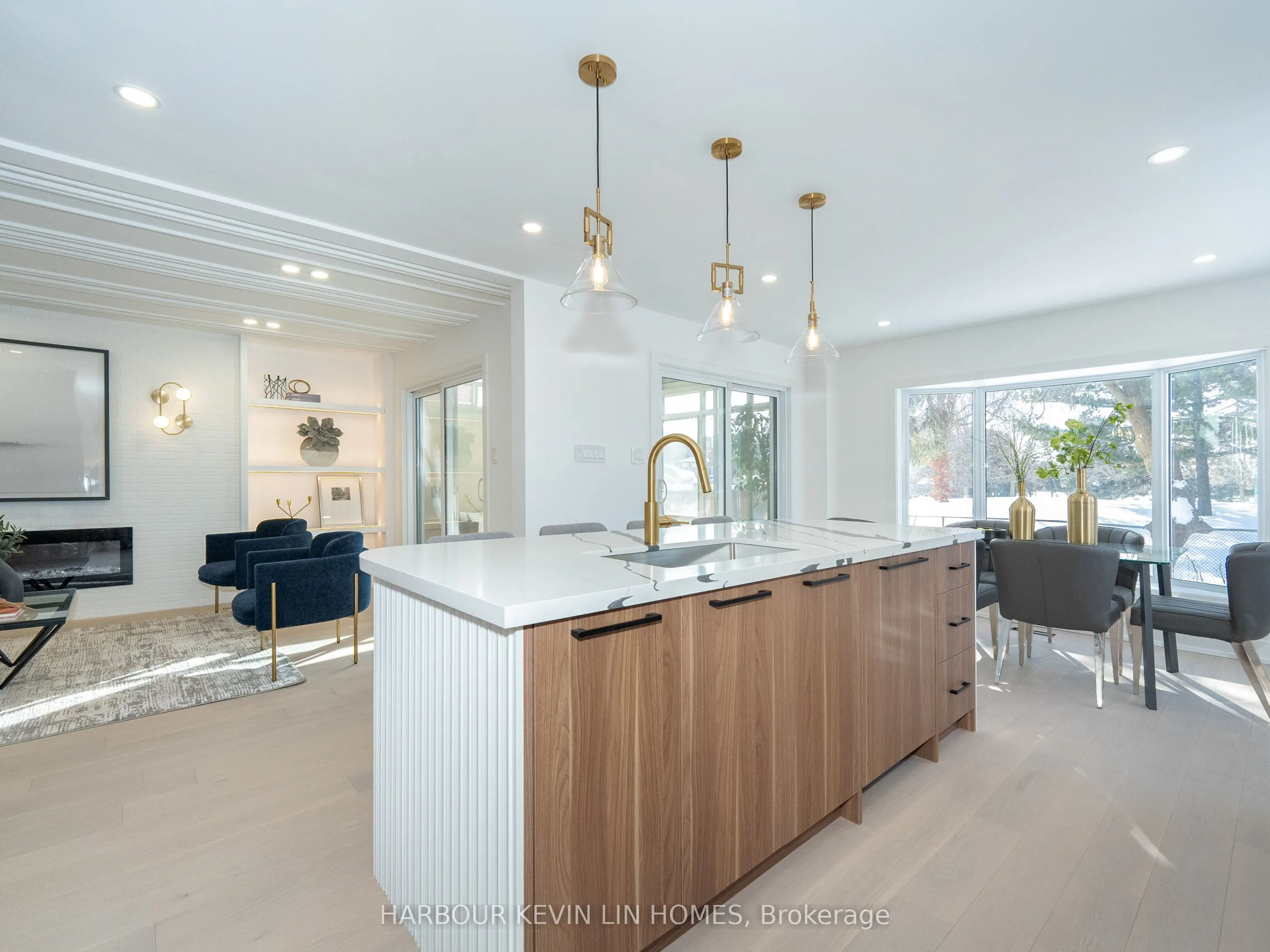 617 Chancellor Drive