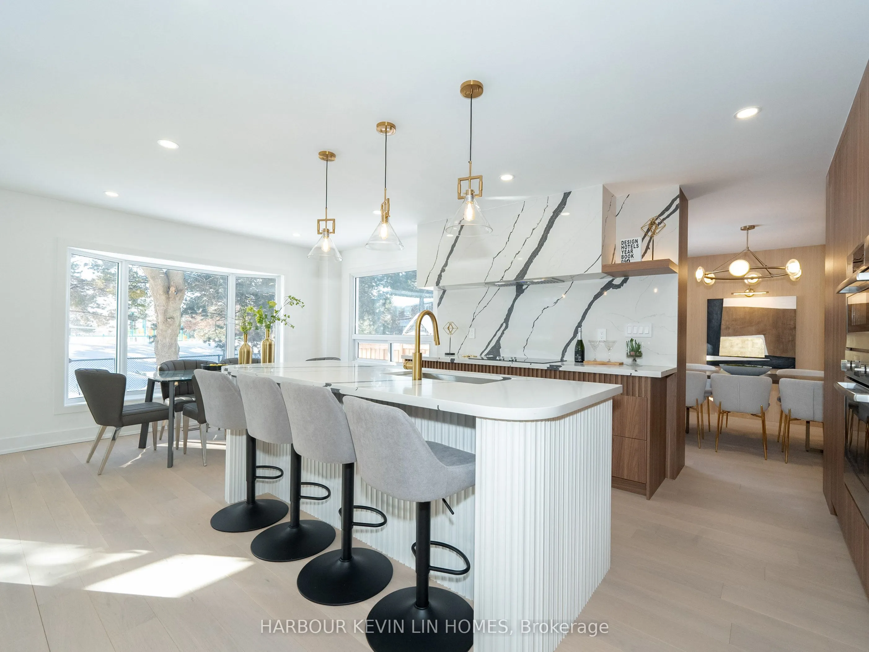 617 Chancellor Drive