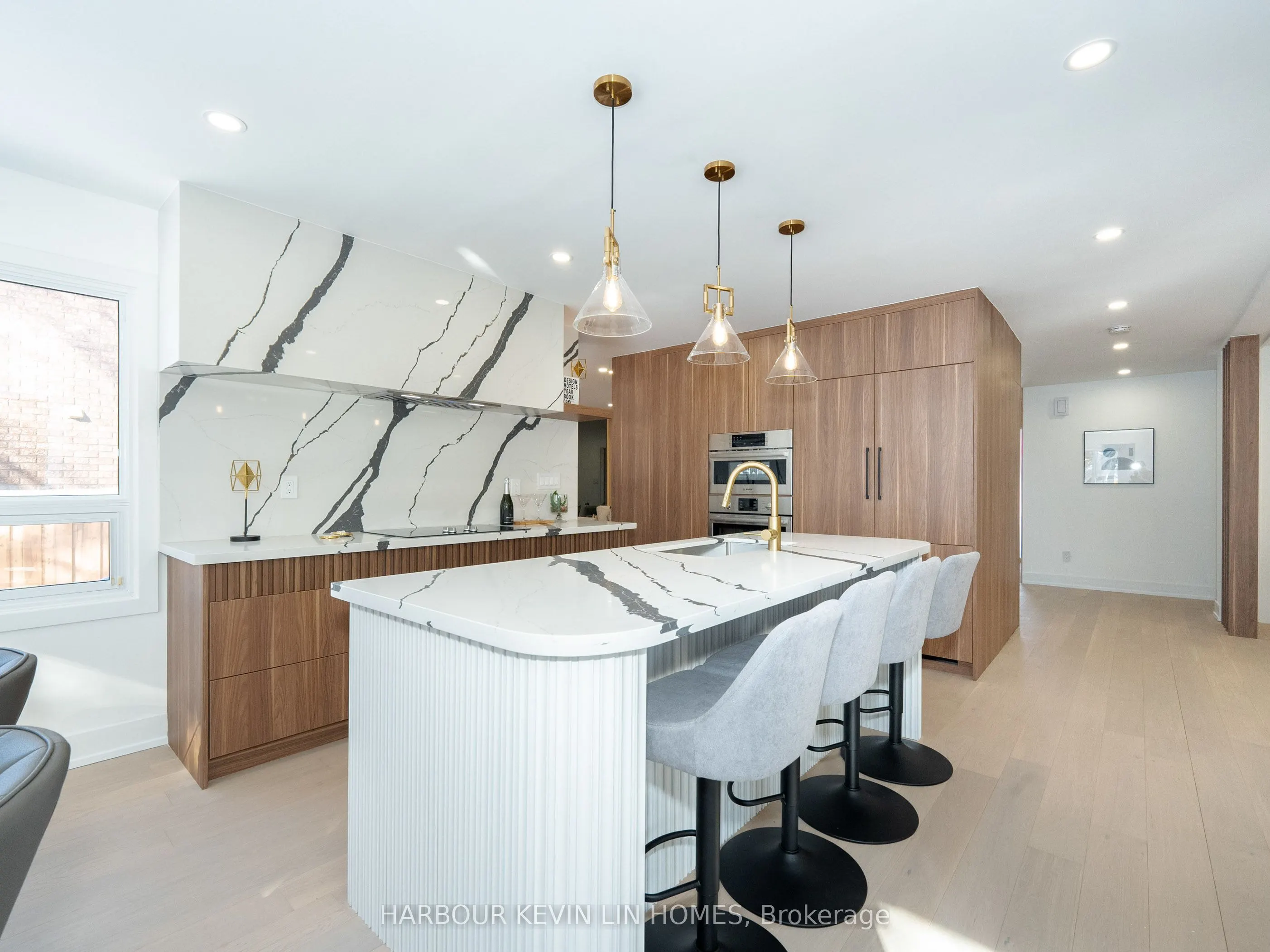 617 Chancellor Drive