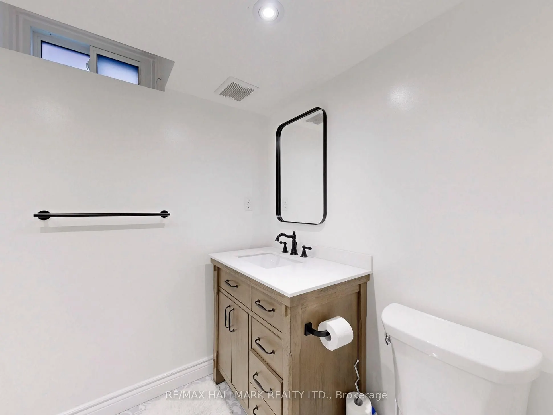 22 Laura Sabrina Drive