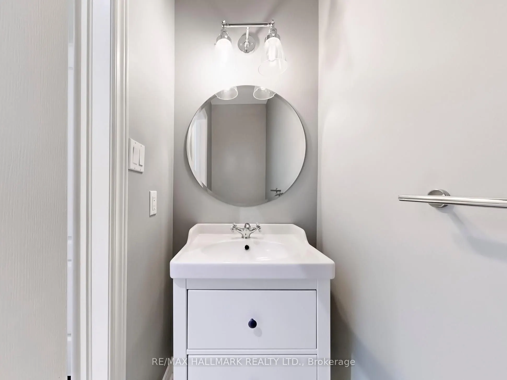 22 Laura Sabrina Drive