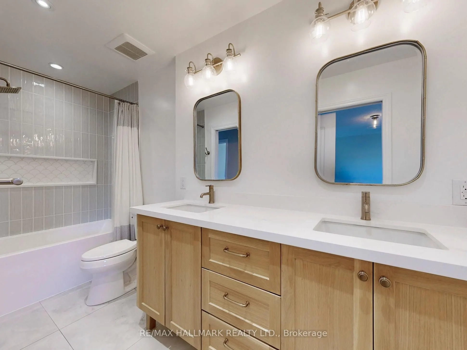 22 Laura Sabrina Drive