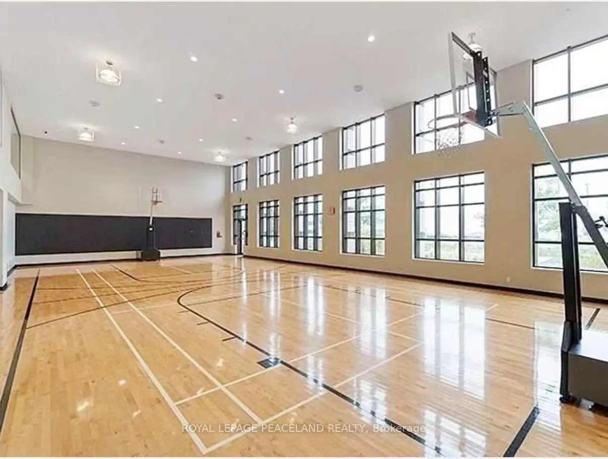 99 South Town Centre Boulevard