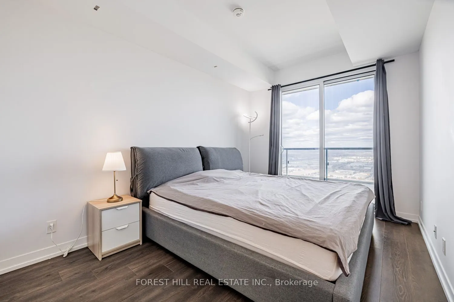 898 Portage Parkway, #4702