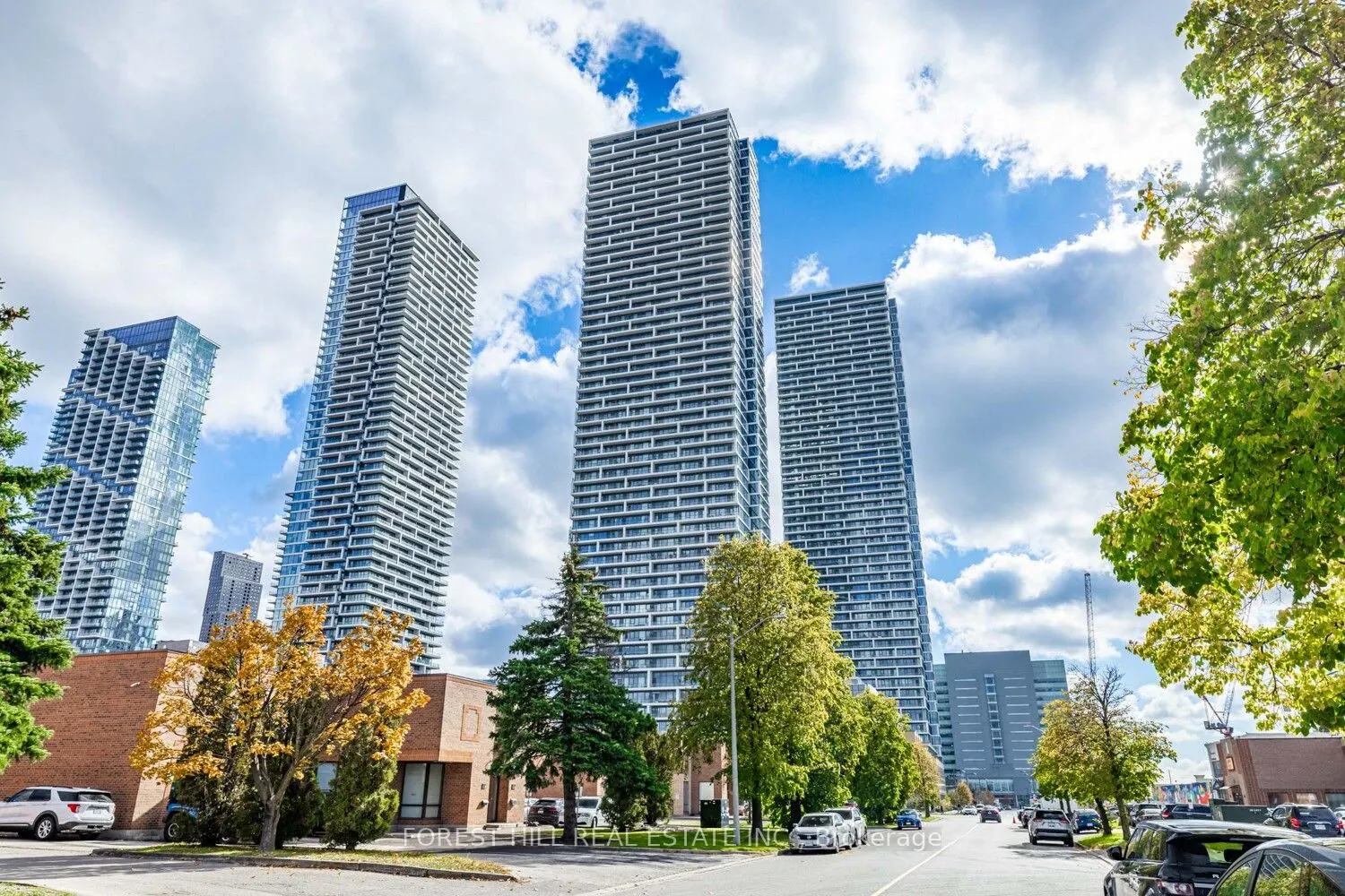 898 Portage Parkway, #4702