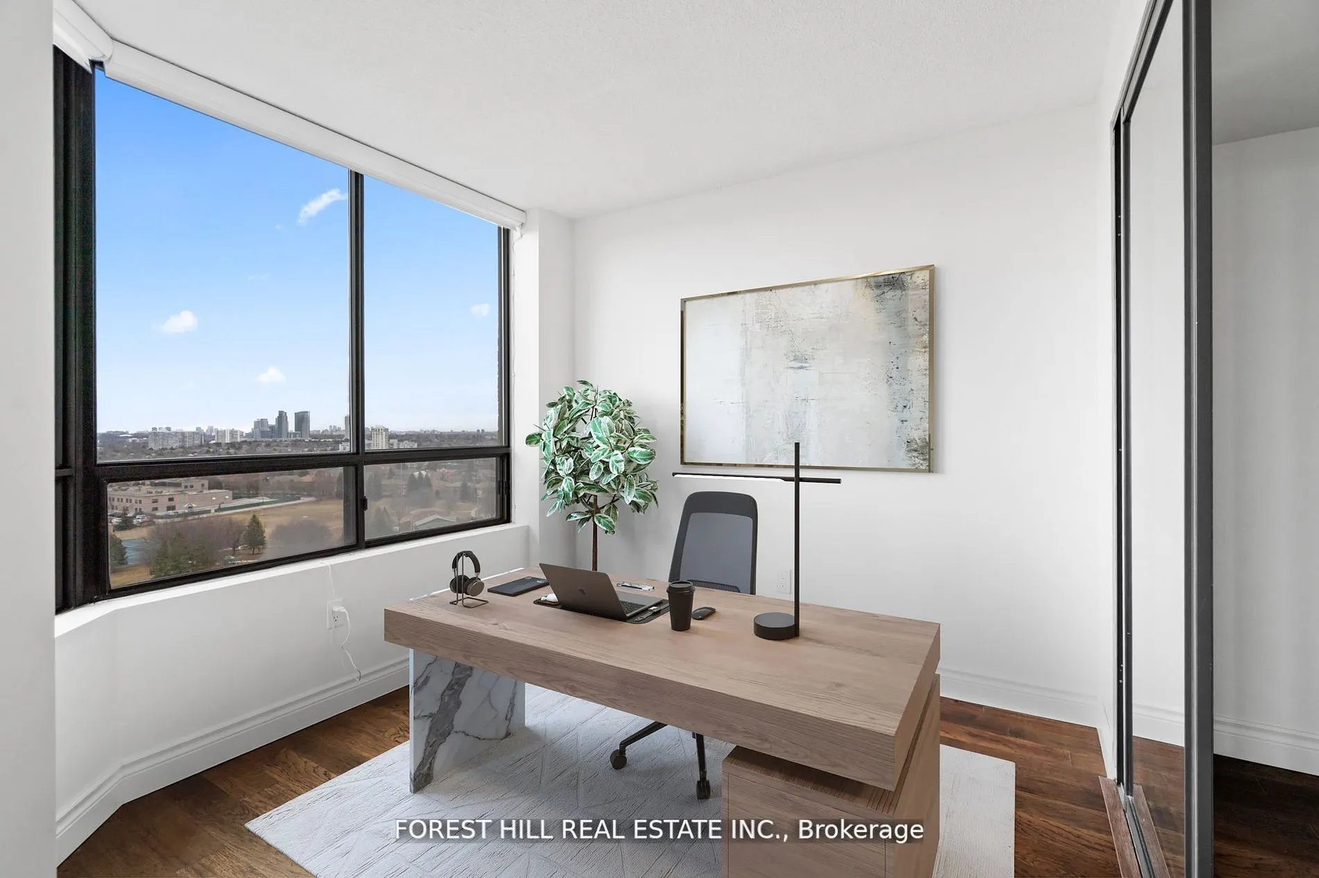 7601 Bathurst Street, #1203