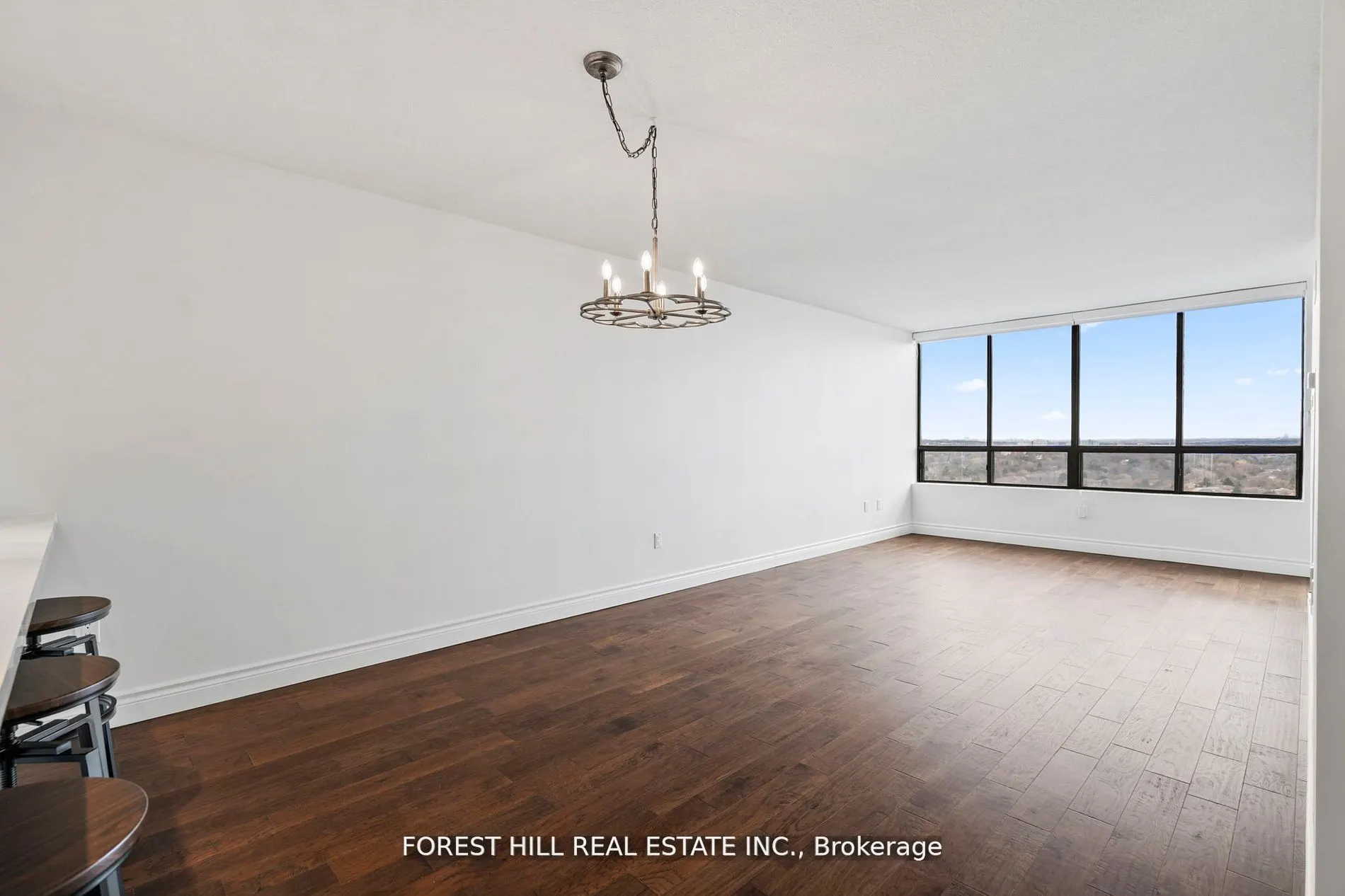 7601 Bathurst Street, #1203