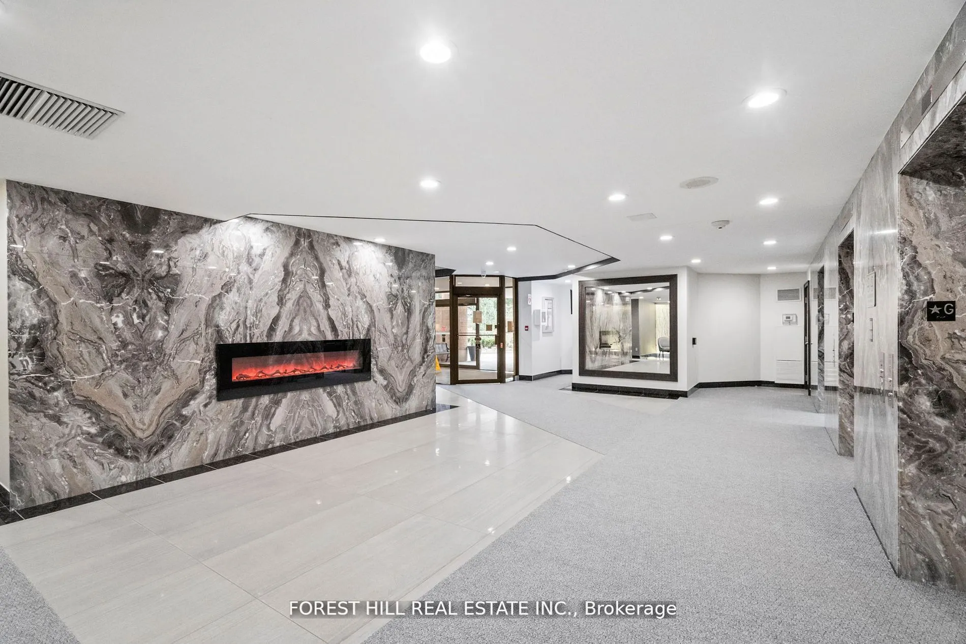 7601 Bathurst Street, #1203