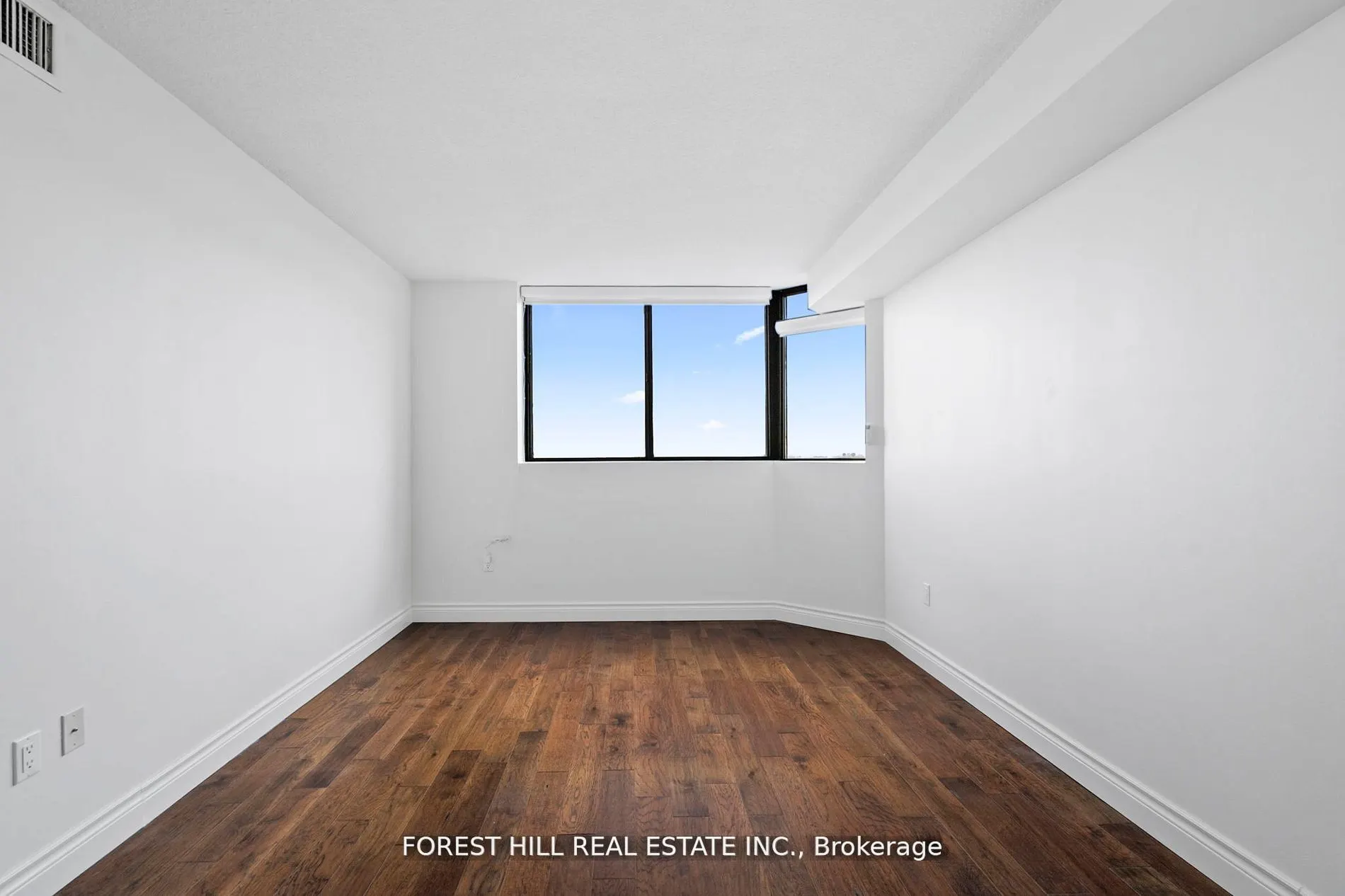 7601 Bathurst Street, #1203