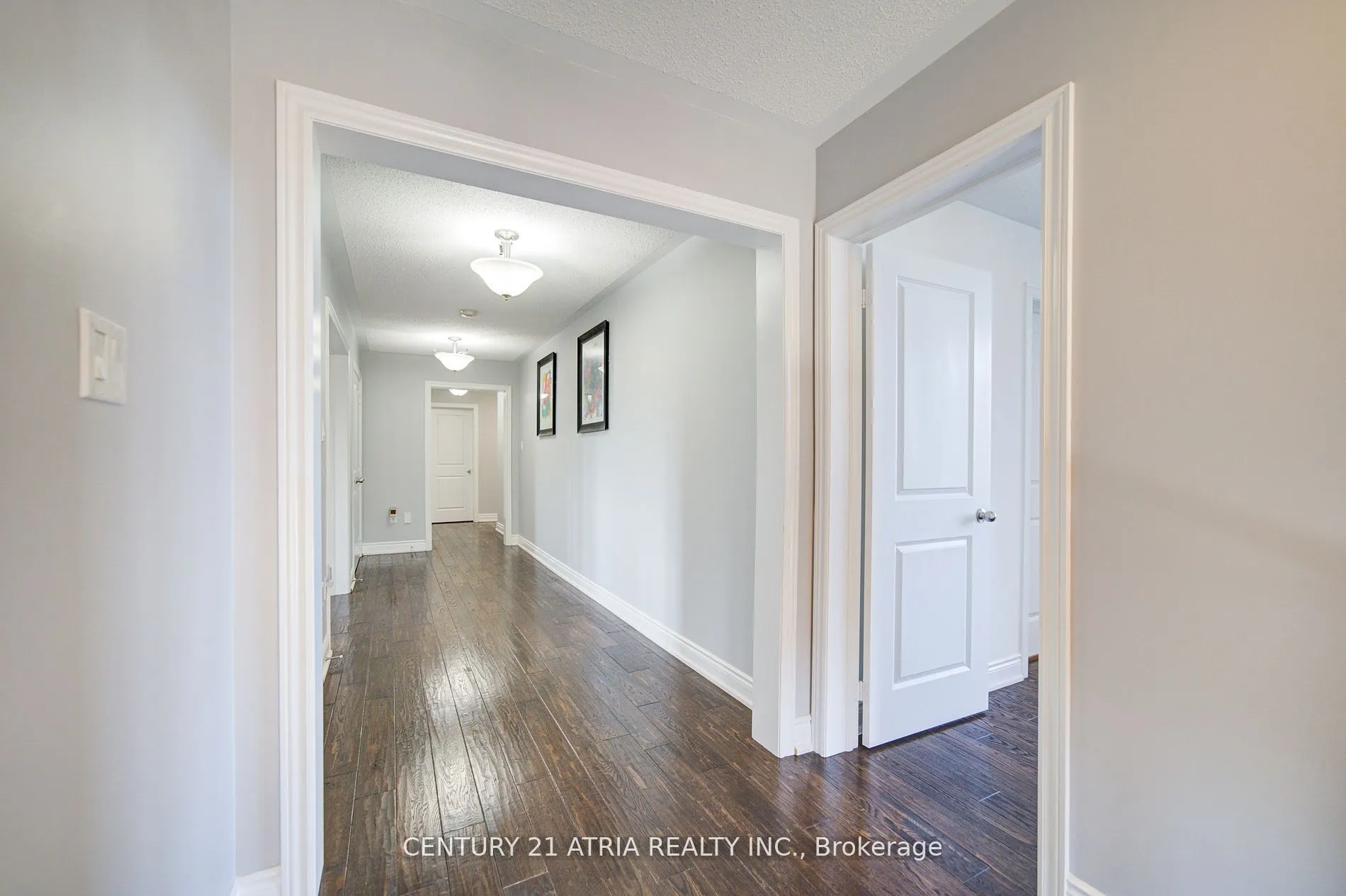 10 Gladys Rolling Avenue