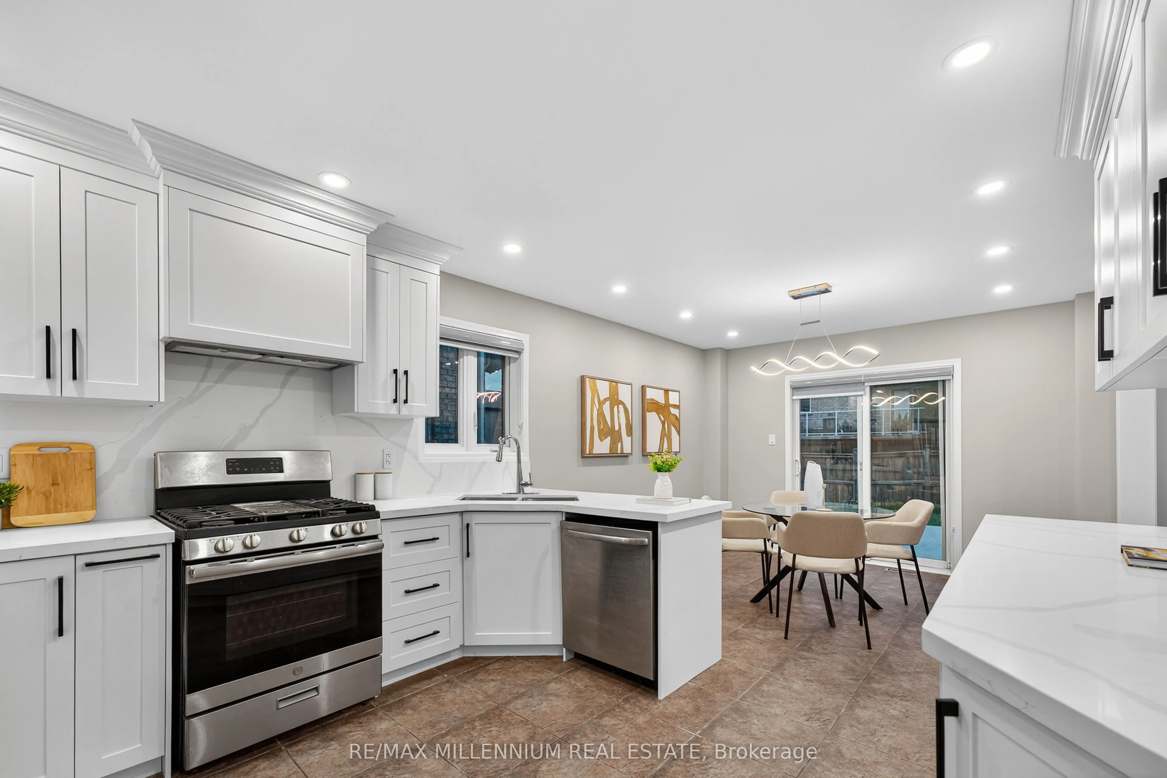 66 Armstrong Crescent