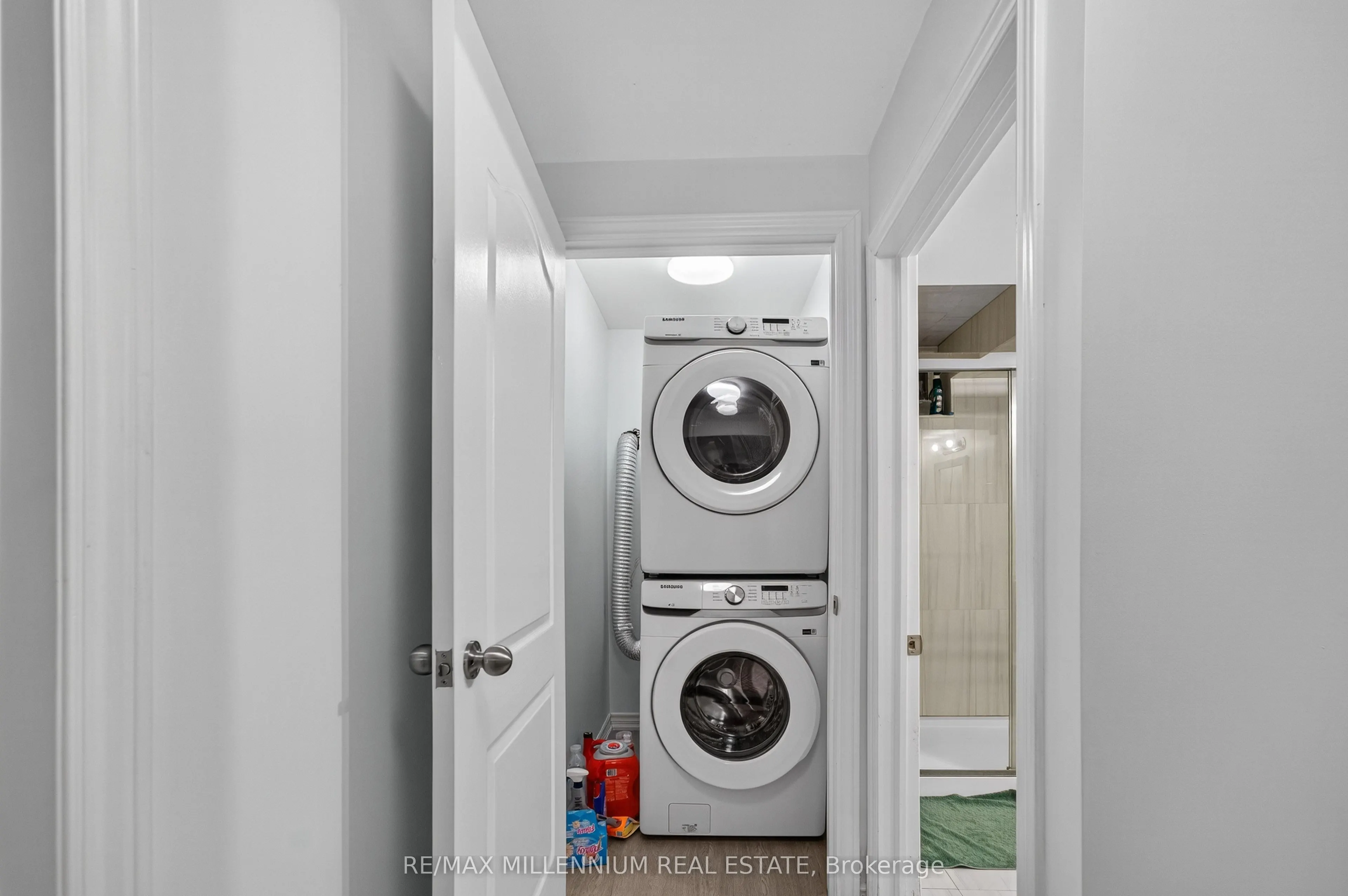 66 Armstrong Crescent