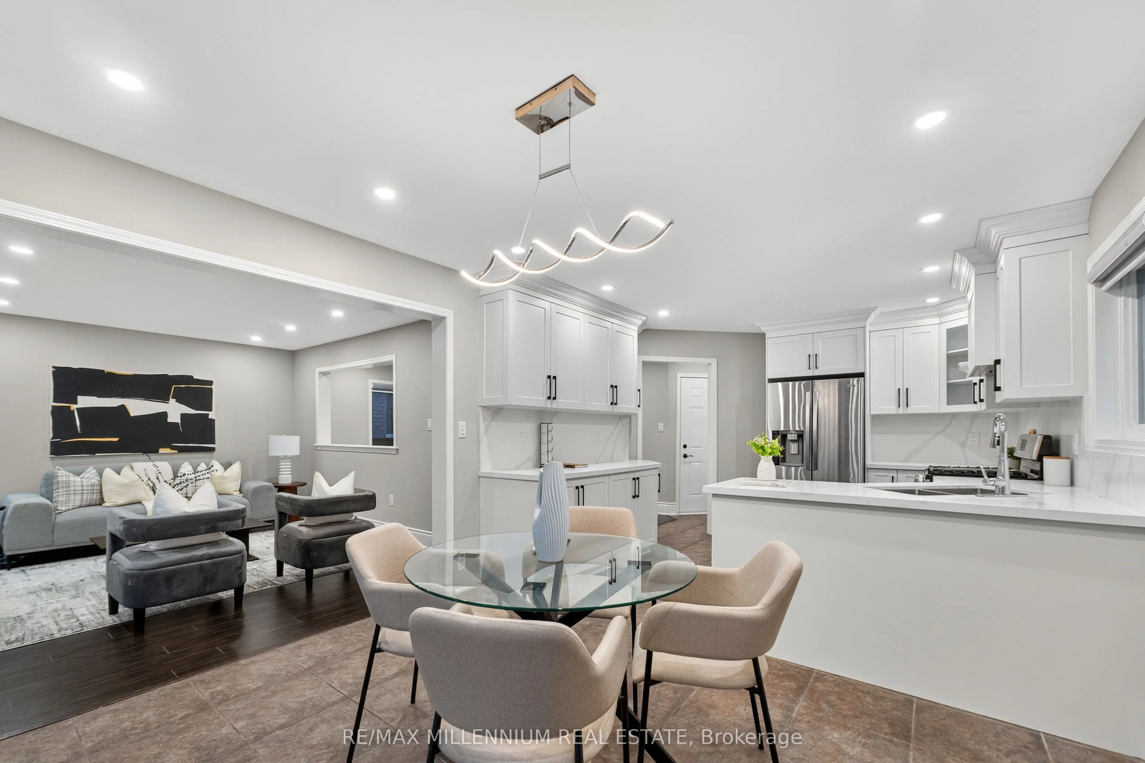 66 Armstrong Crescent