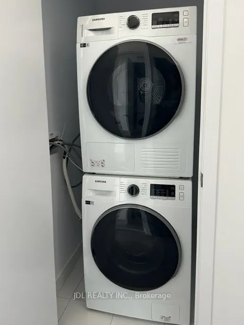 60 Honeycrisp Crescent, #521