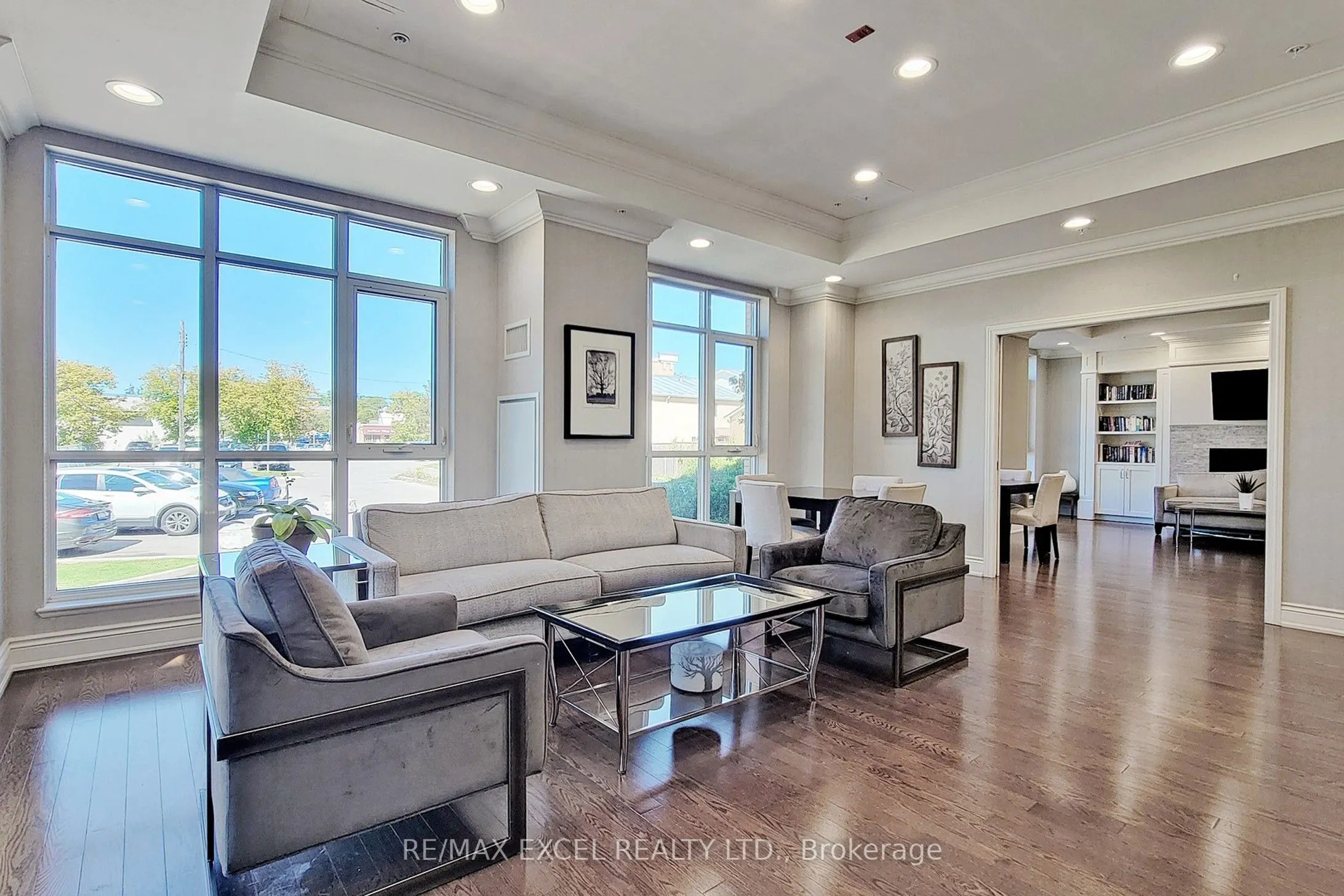 68 Main Street, #327