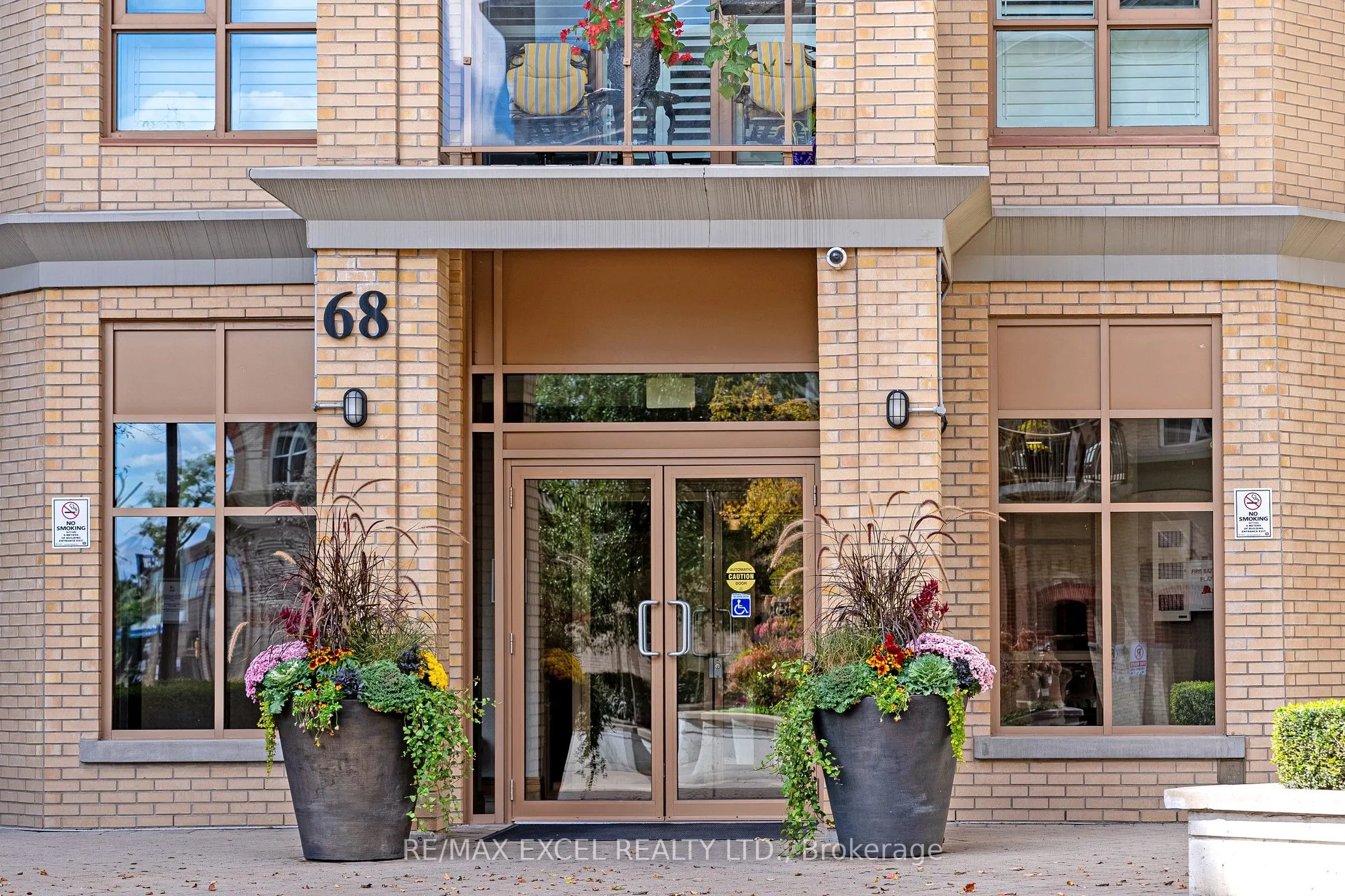 68 Main Street, #327