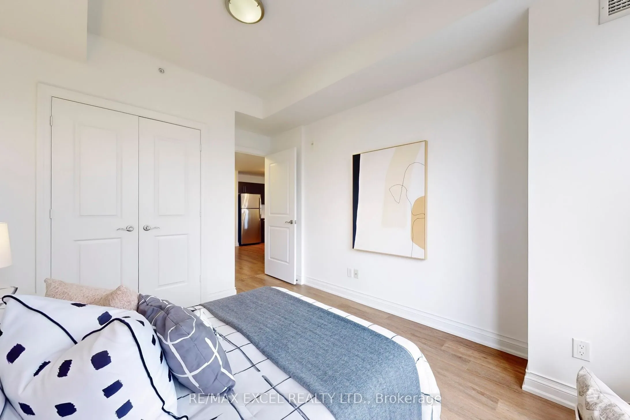 68 Main Street, #327