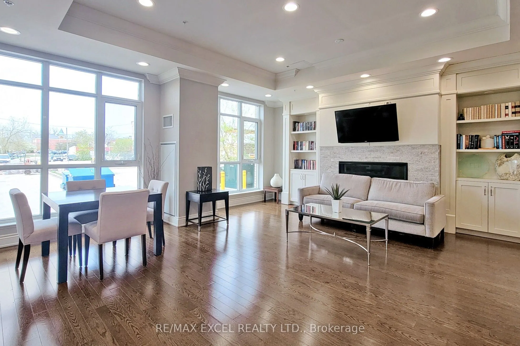 68 Main Street, #327