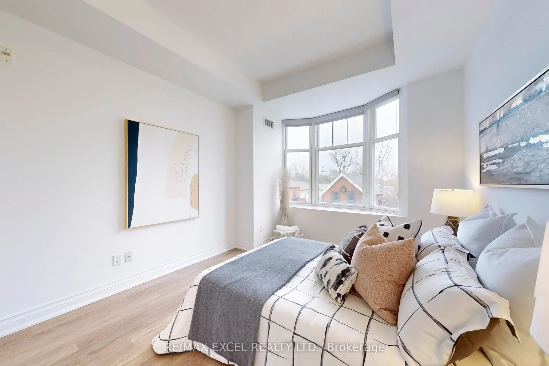 68 Main Street, #327