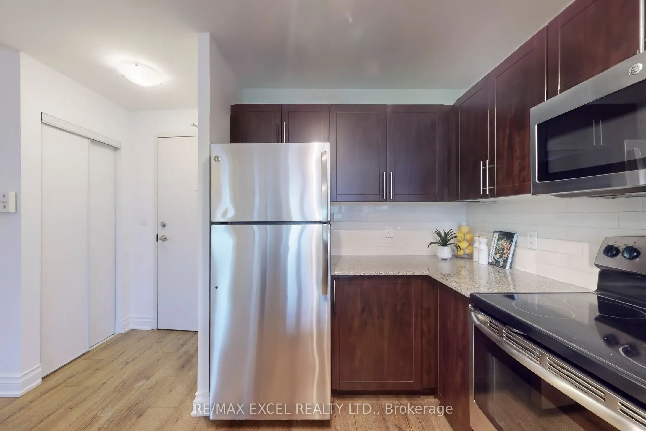 68 Main Street, #327